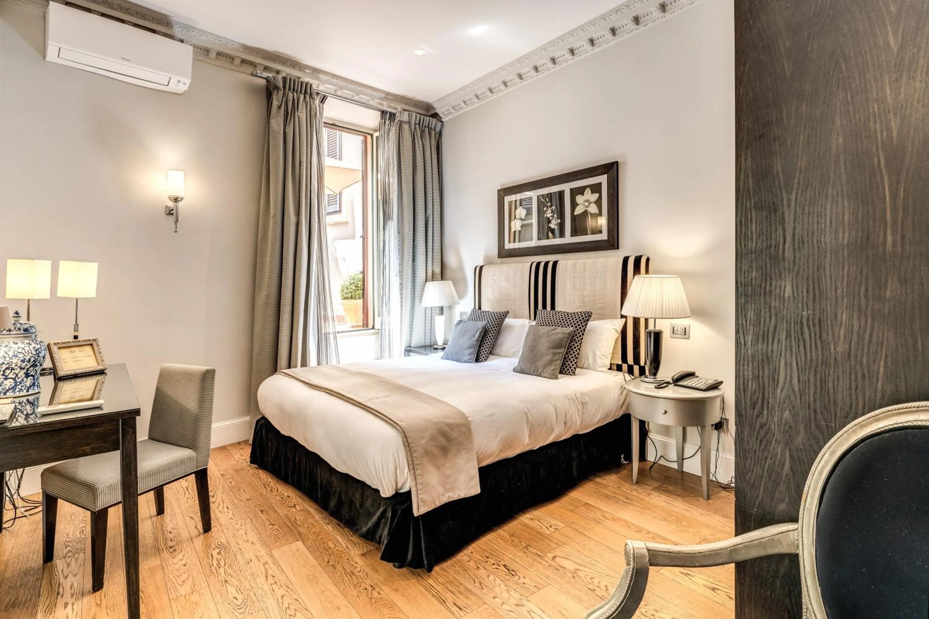 Bedroom, Bed in Via Napoli Apartments