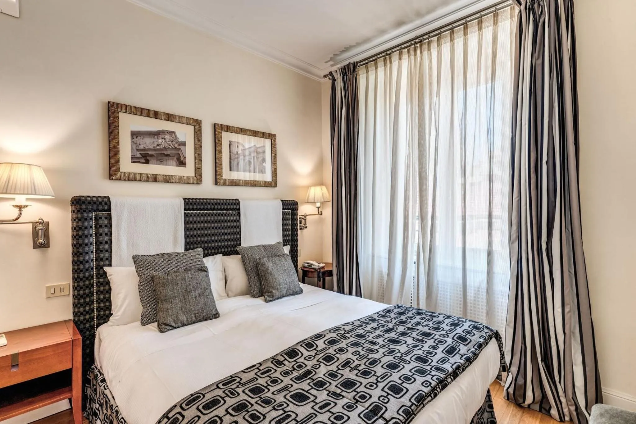 Bedroom, Bed in Via Napoli Apartments