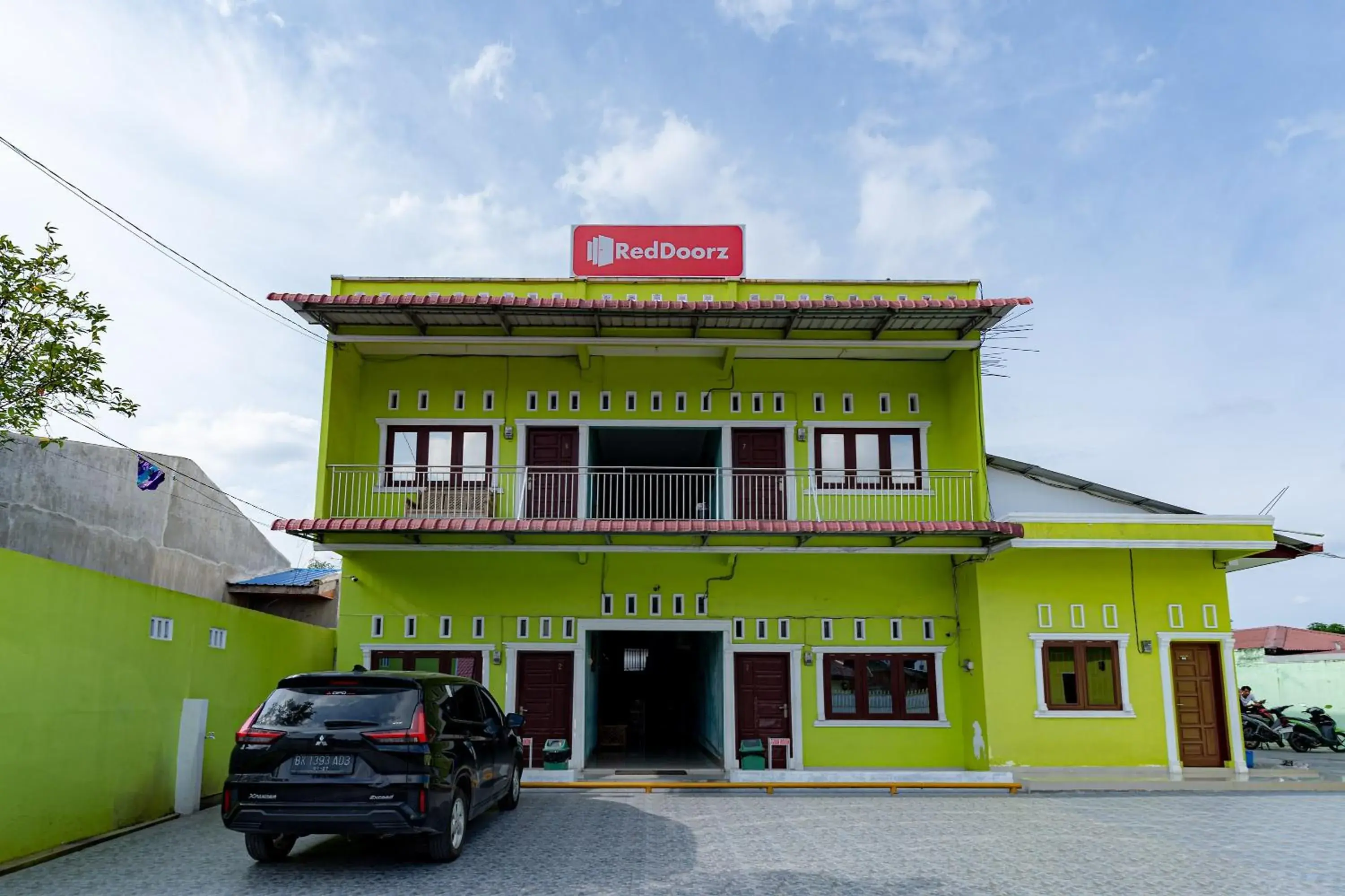 Property building in RedDoorz Syariah near UISU Medan Property building in RedDoorz Syariah near UISU Medan