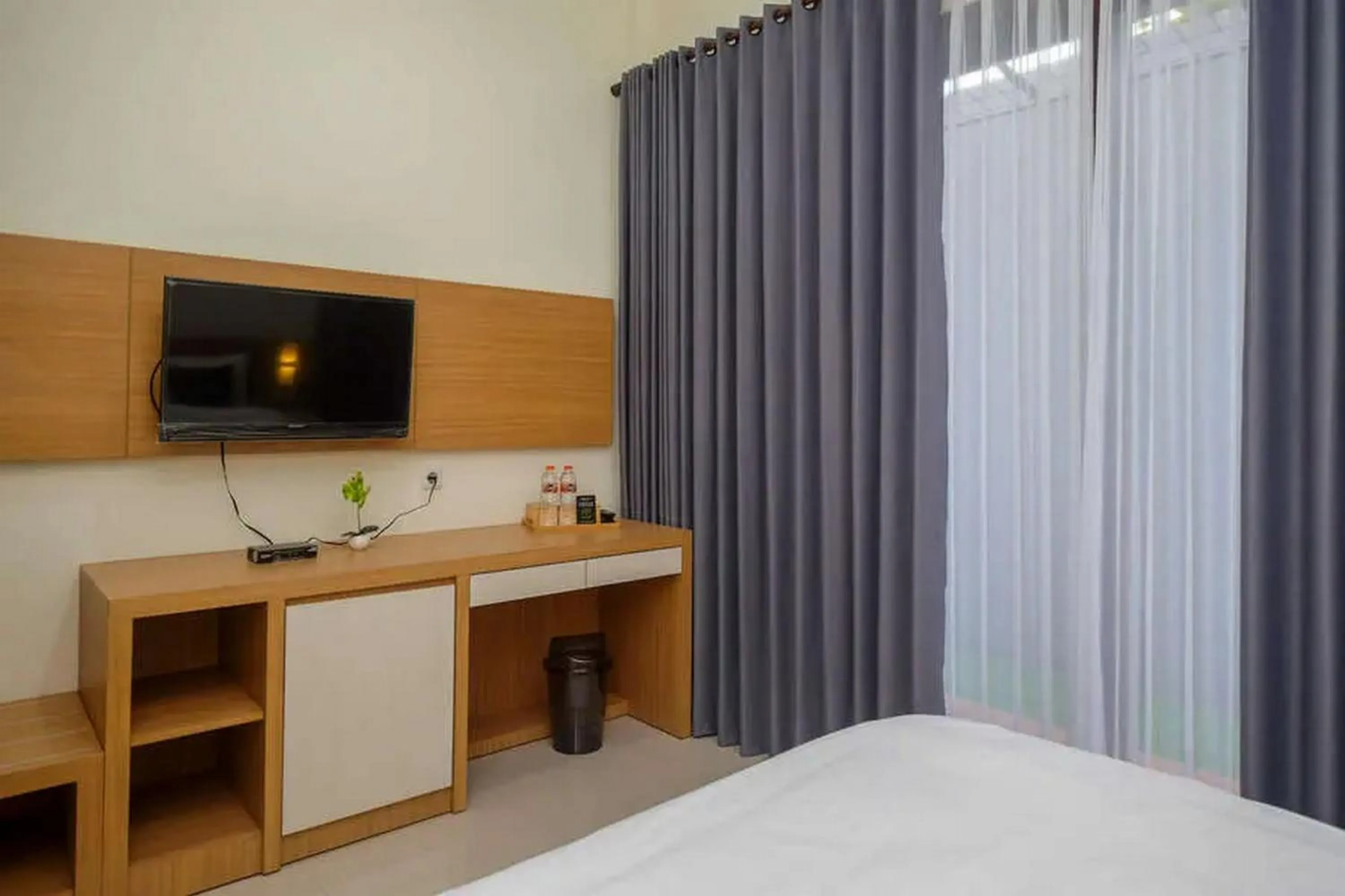 Bedroom, Bed in Urbanview Sumampir Anugrah Purwokerto by RedDoorz