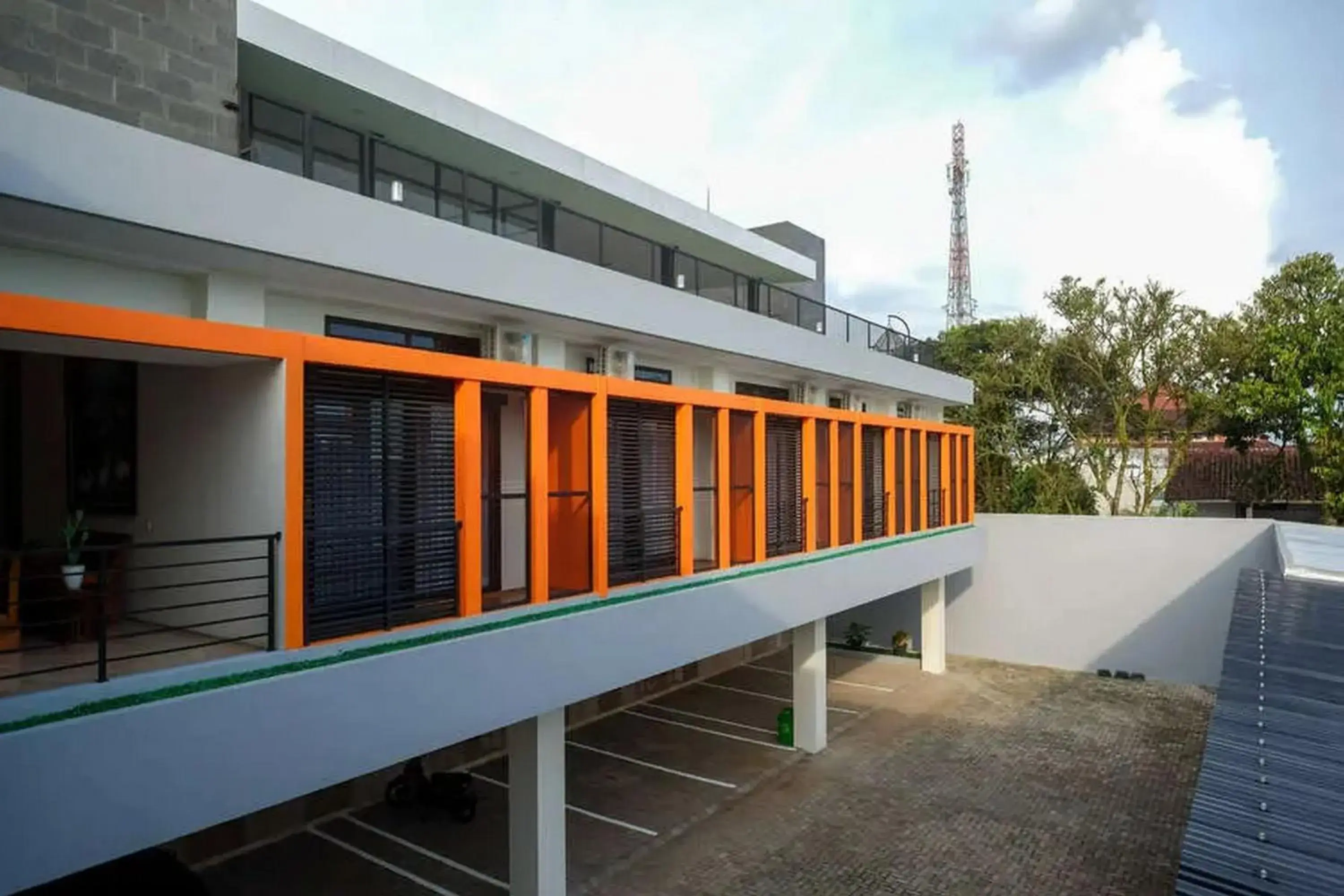 Property building in Urbanview Sumampir Anugrah Purwokerto by RedDoorz Property building in Urbanview Sumampir Anugrah Purwokerto by RedDoorz