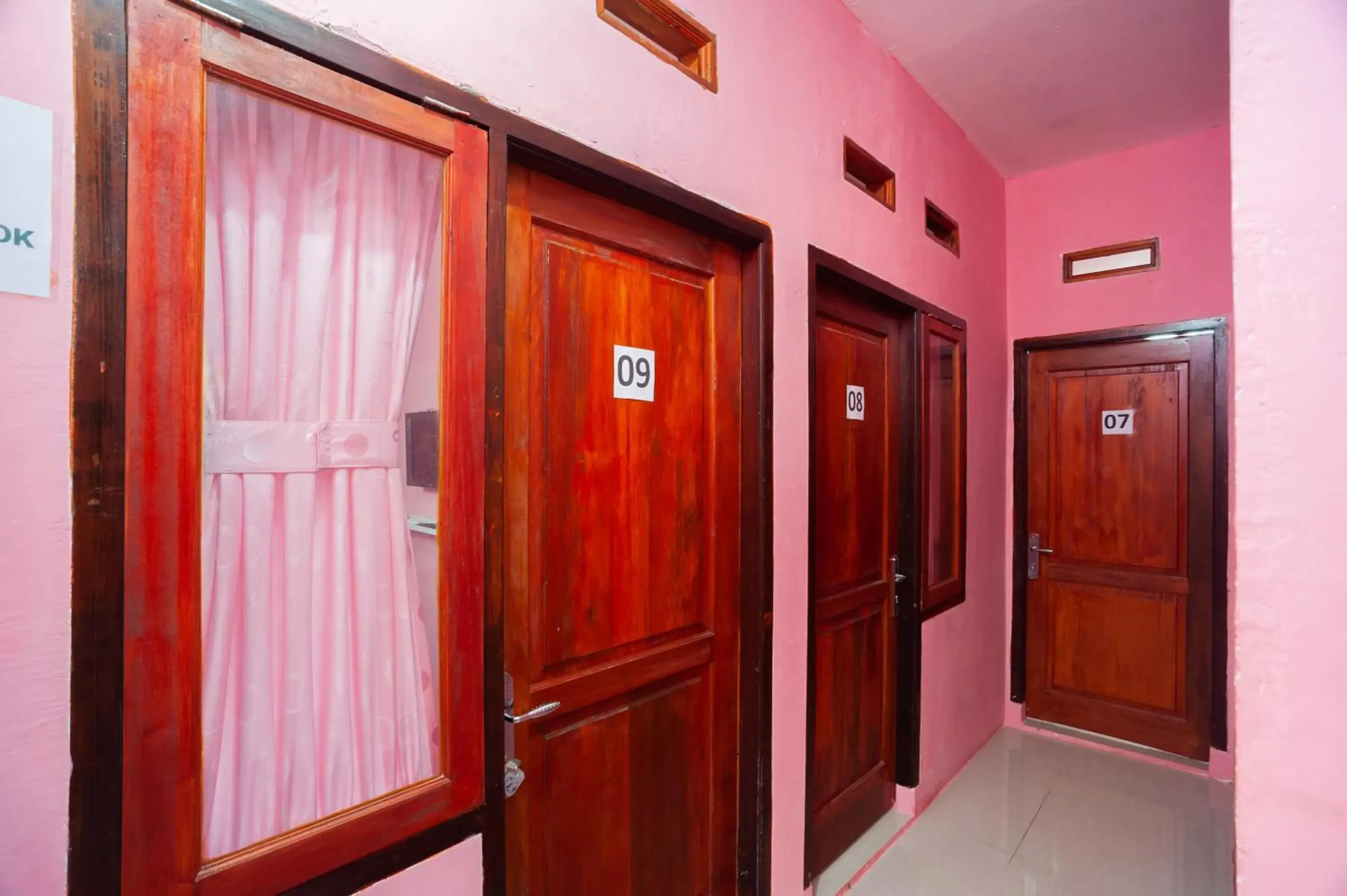 Other in RedDoorz near Simpang Bandara SMB II Other in RedDoorz near Simpang Bandara SMB II