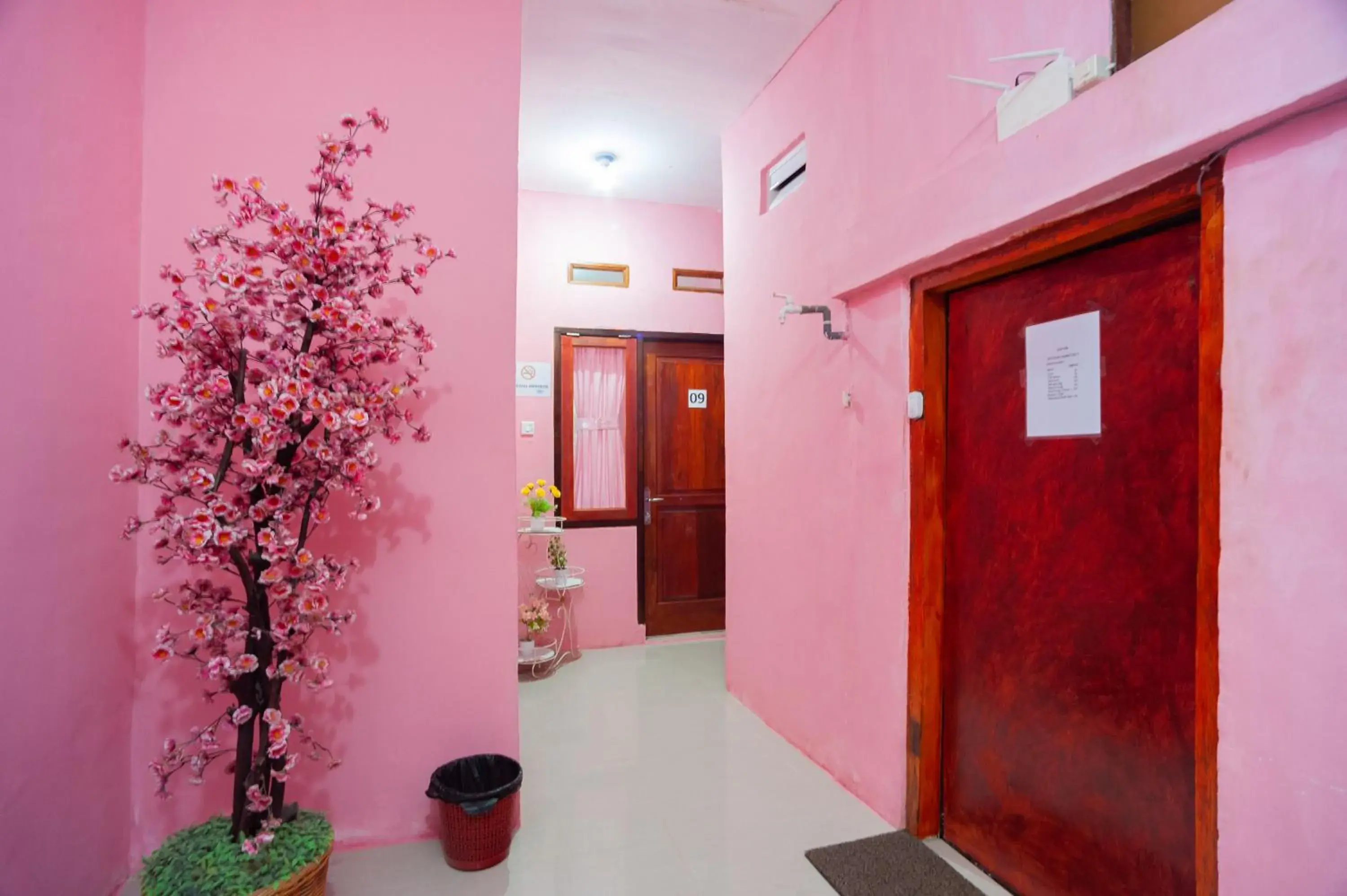 Other in RedDoorz near Simpang Bandara SMB II Other in RedDoorz near Simpang Bandara SMB II