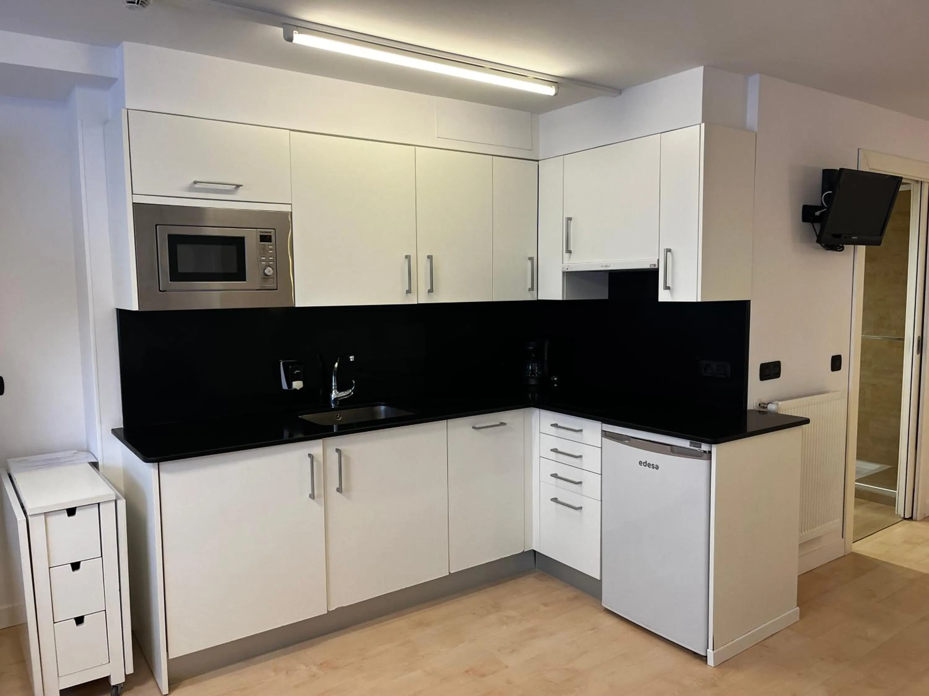 kitchen in Apartamentos Mundaka