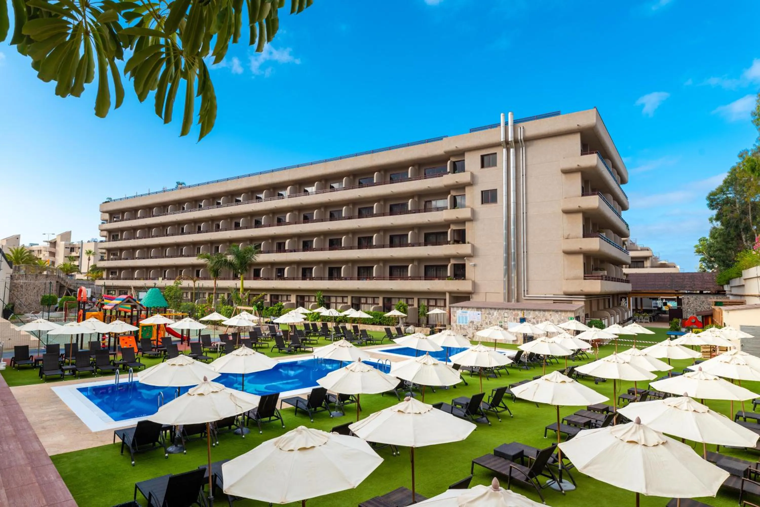 Property building in GF Fañabe