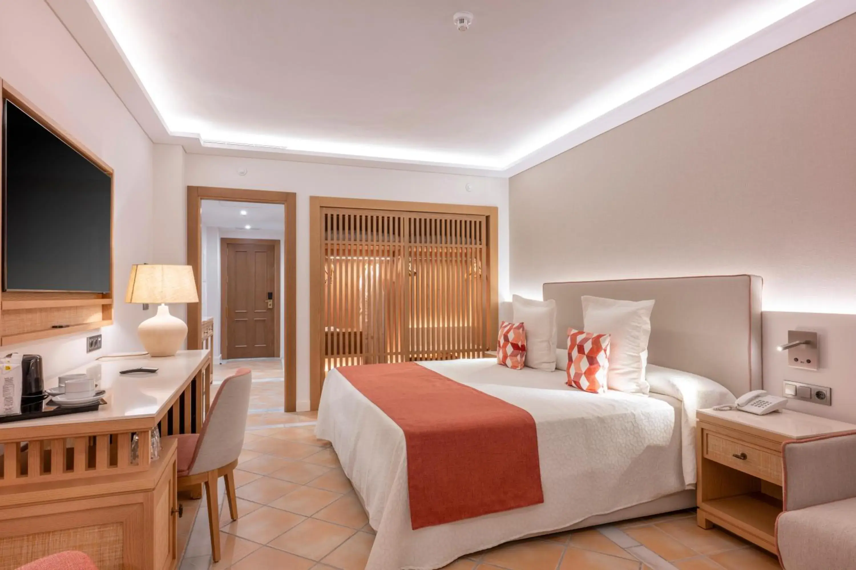 Photo of the whole room, Bed in GF GRAN COSTA ADEJE***** Photo of the whole room, Bed in GF GRAN COSTA ADEJE*****