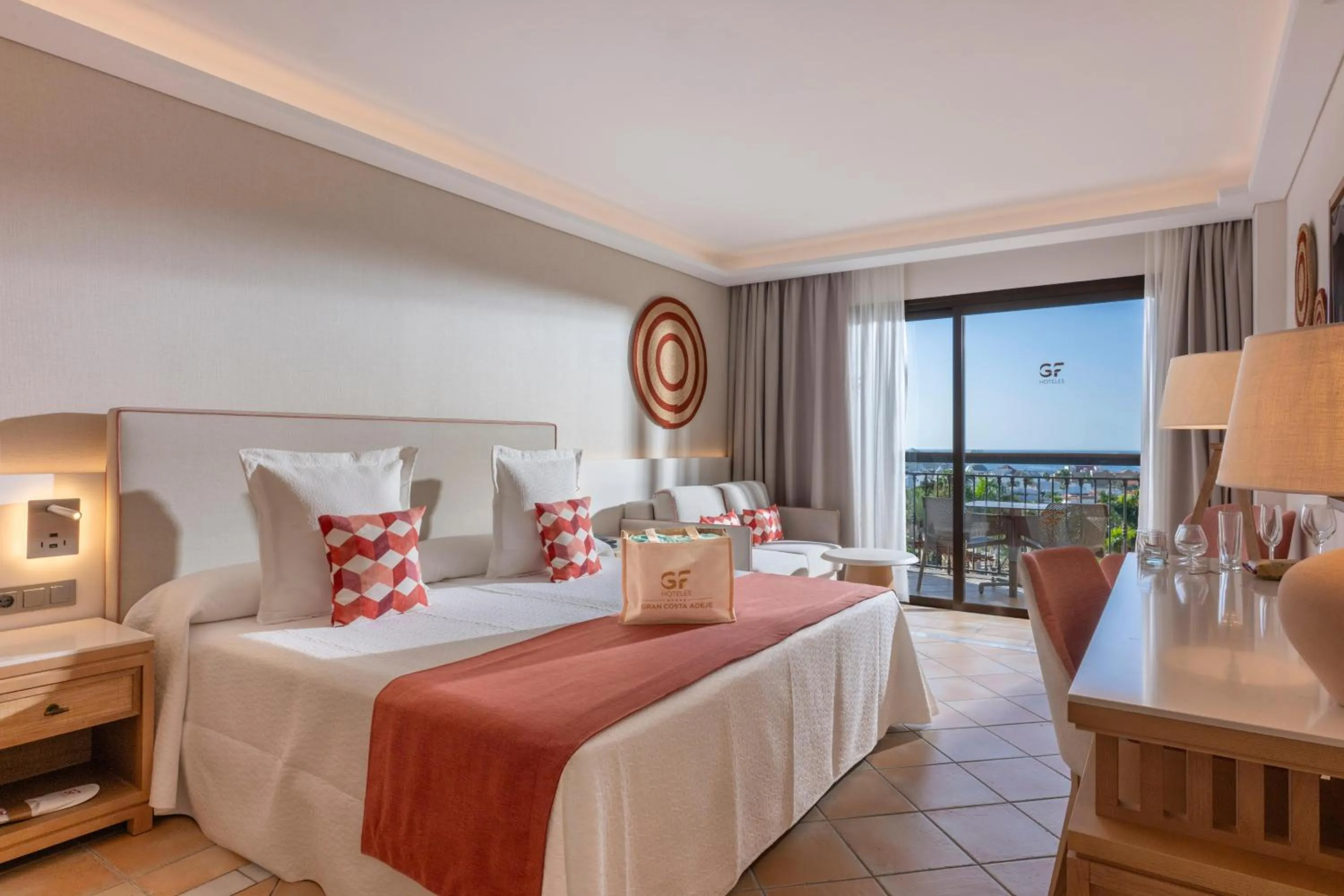 Photo of the whole room, Bed in GF GRAN COSTA ADEJE*****