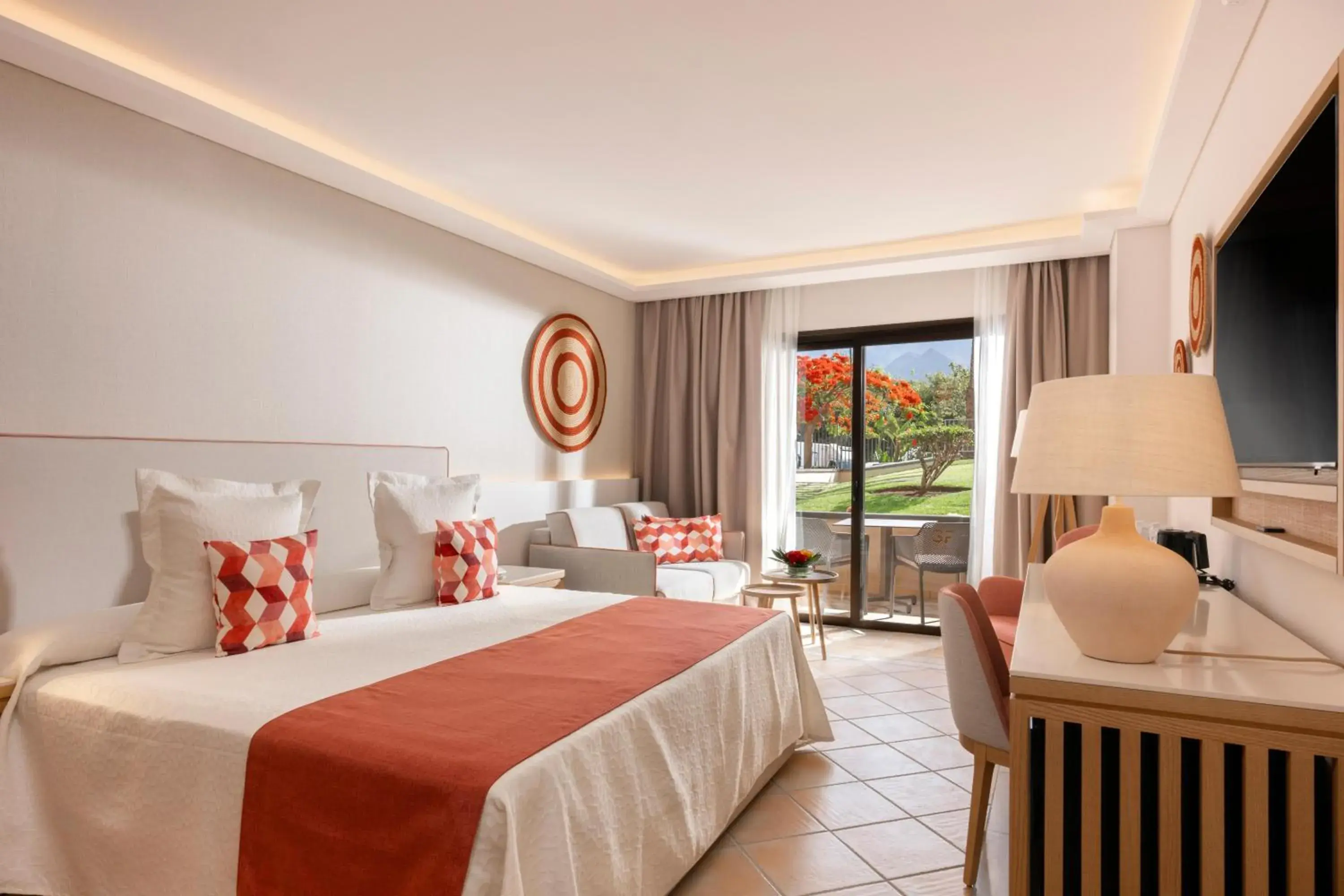 Photo of the whole room, Bed in GF GRAN COSTA ADEJE***** Photo of the whole room, Bed in GF GRAN COSTA ADEJE*****