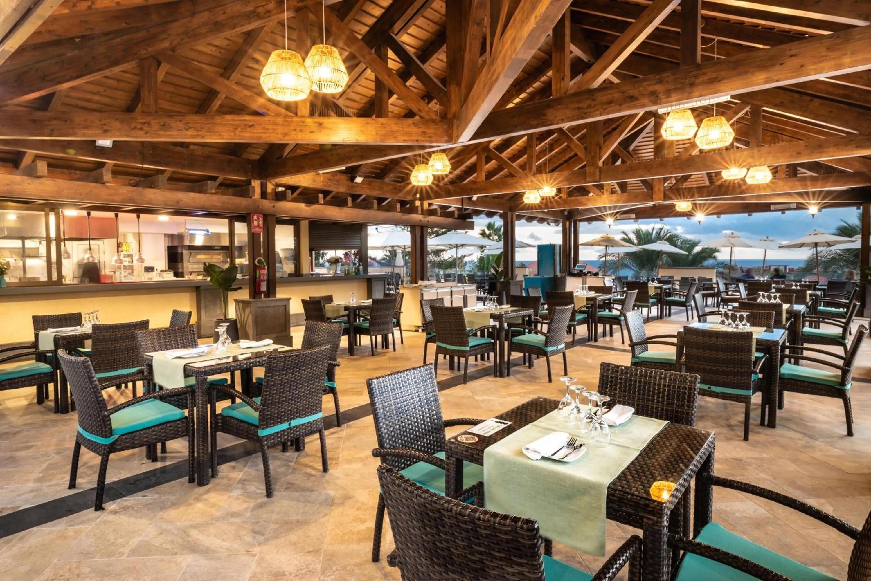 Lounge or bar in GF GRAN COSTA ADEJE*****