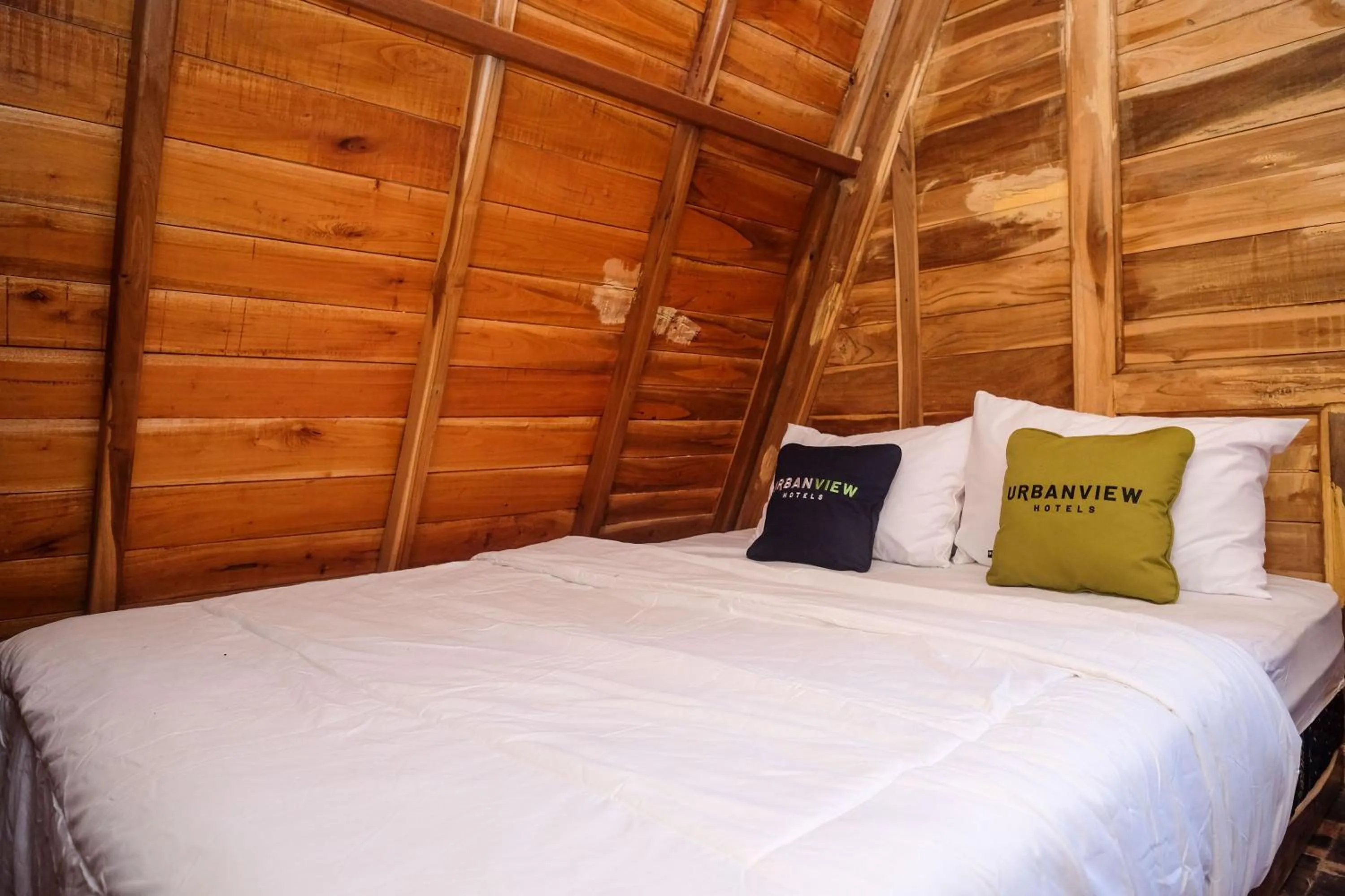 Bedroom, Bed in Urbanview Villa Kolopaking Kebumen by RedDoorz