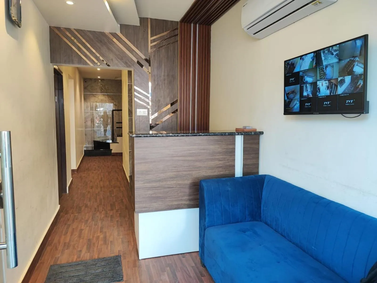 Lobby or reception in Sun Moon Residency and Apartments, Hotels in Rohini
