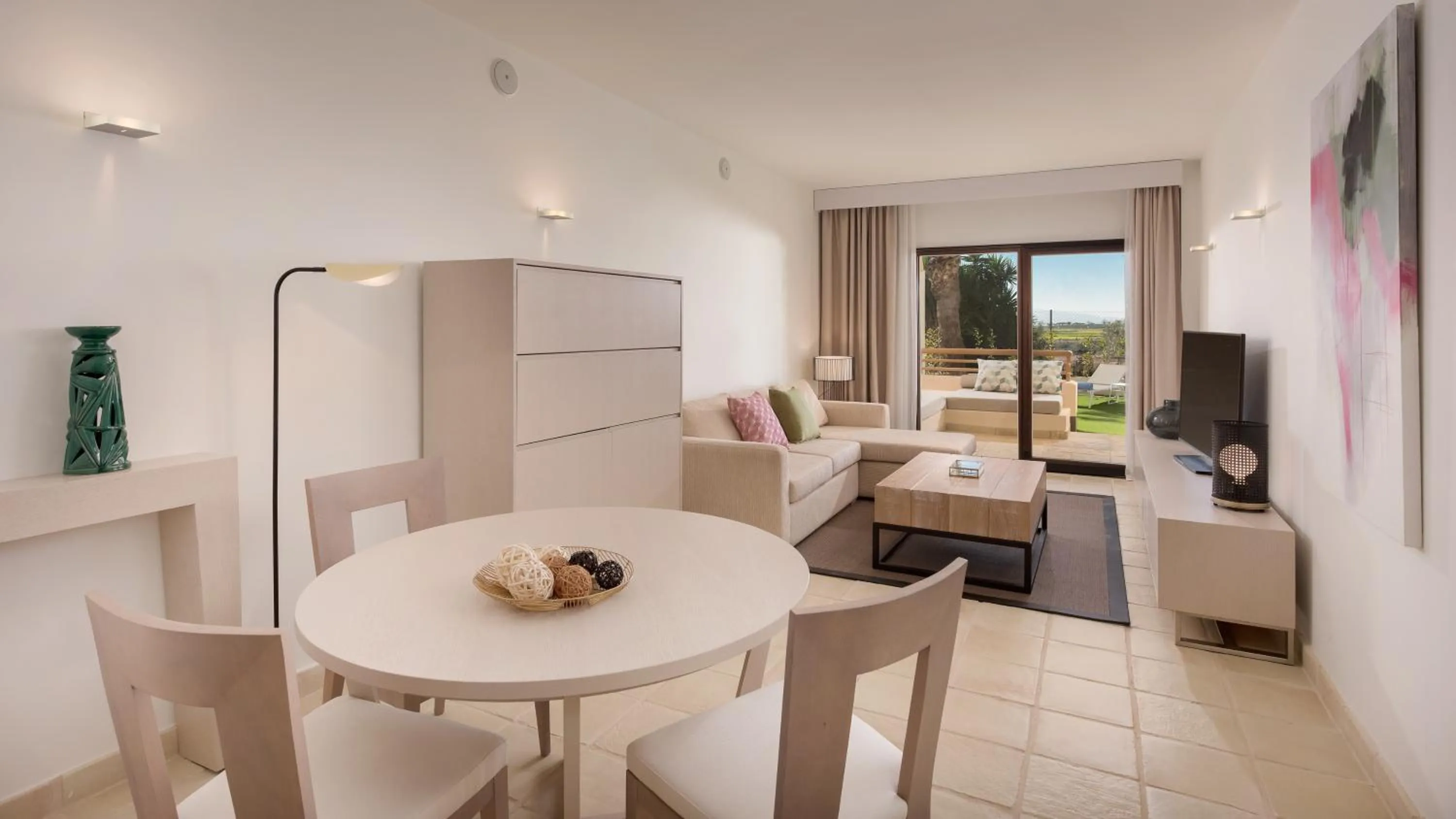 Coffee/tea facilities in Ona Hacienda del Álamo Golf Resort