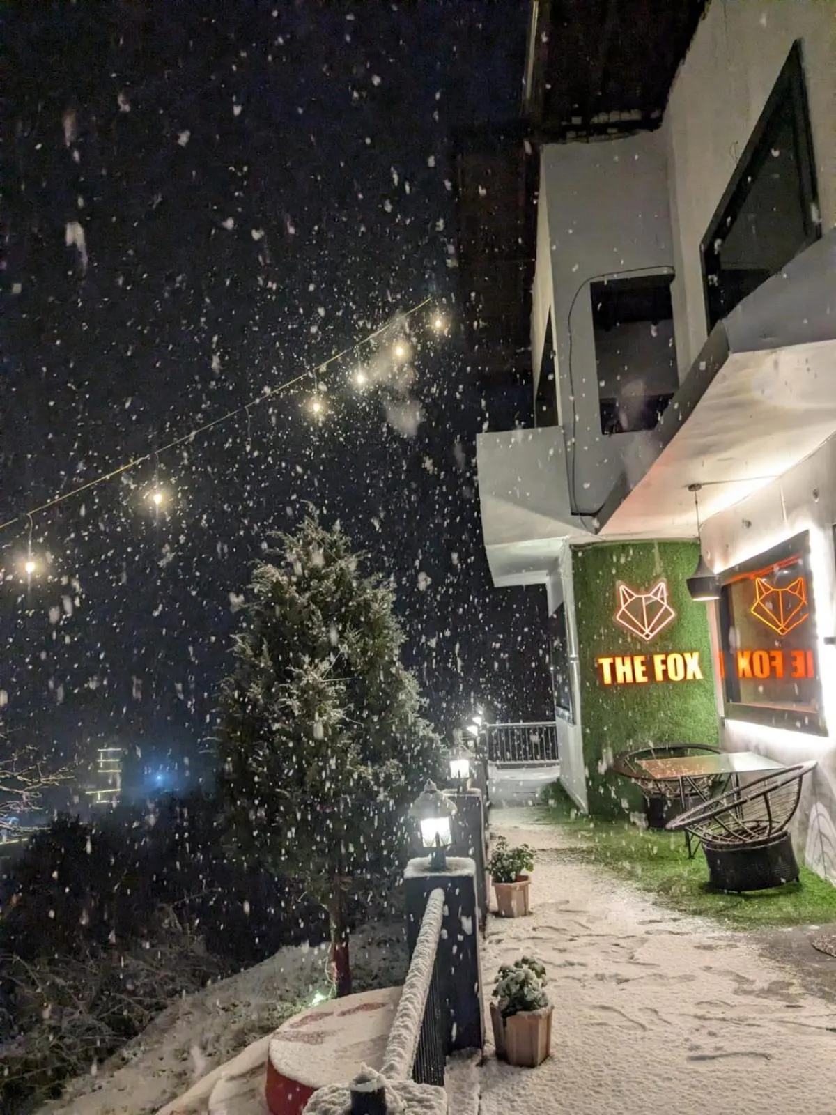 Property building in THE FOX RETREAT