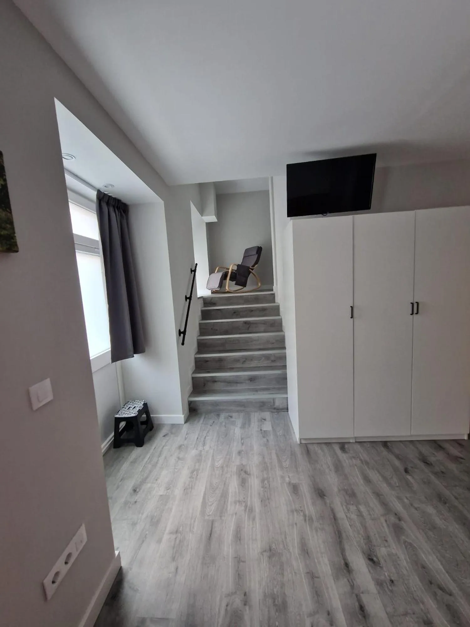 TV and multimedia in Malasaña Dreams S,L