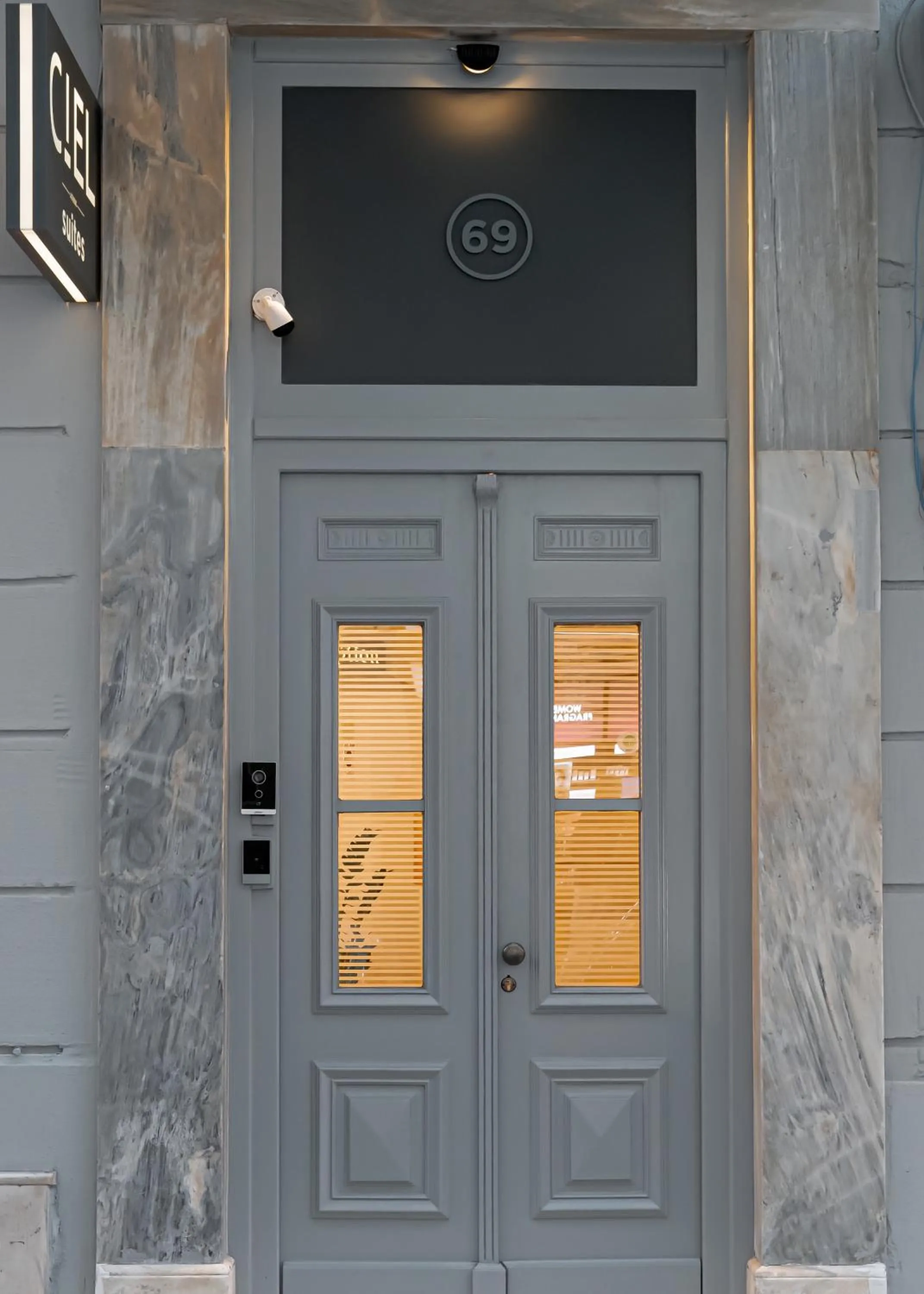 Facade/entrance in Ciel Suites Athens