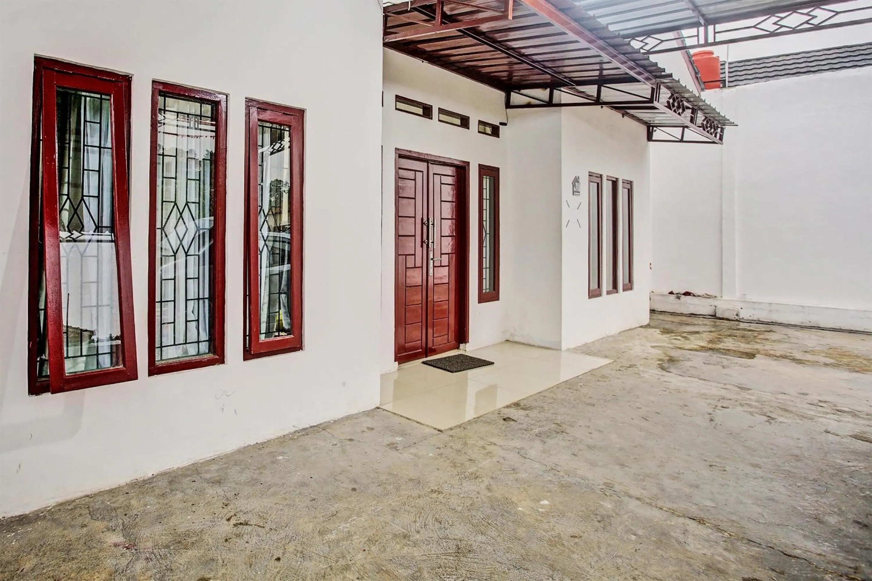 Lobby or reception in OYO LIFE 92034 Jay Homestay Syariah