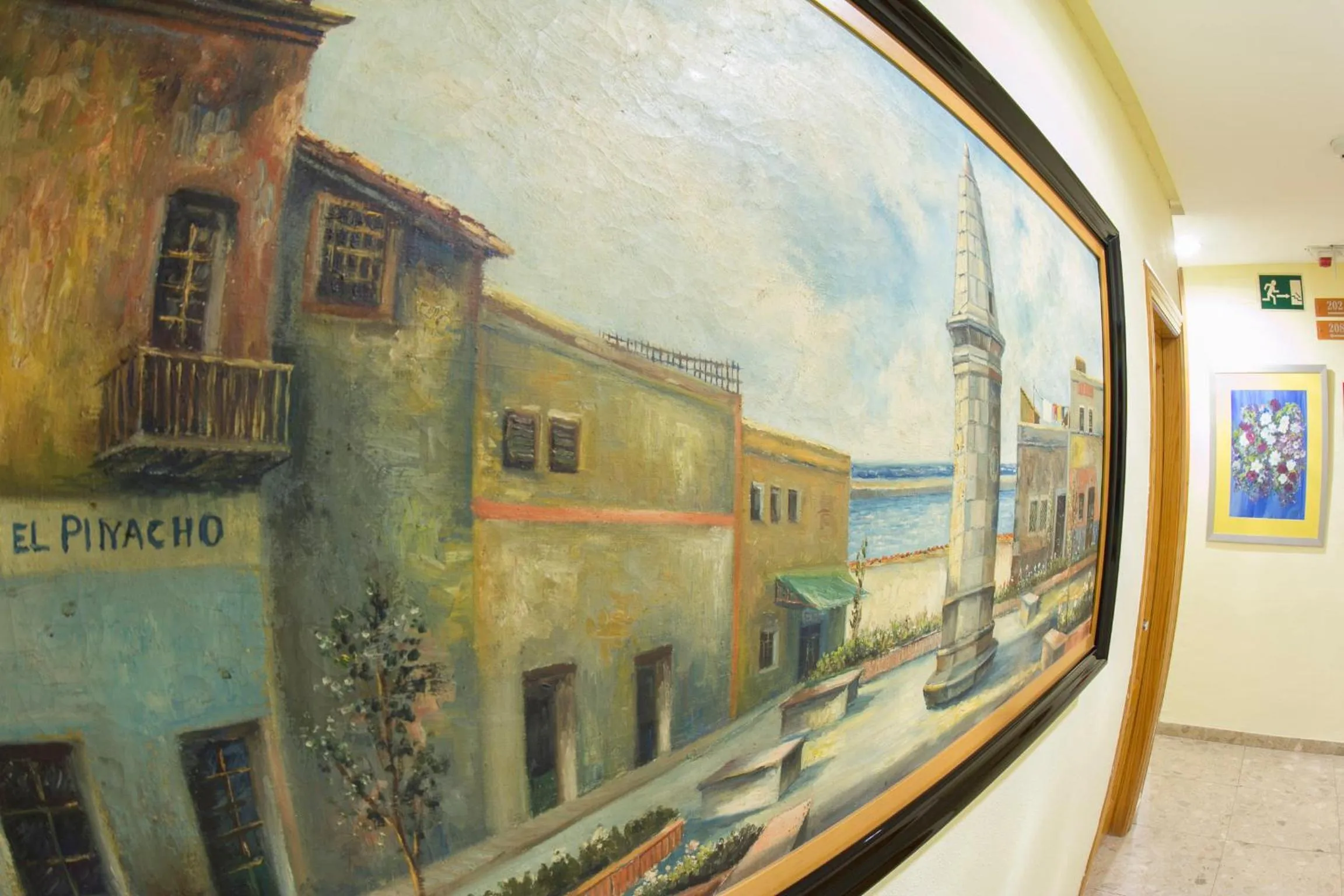 Decorative detail in Hotel Los Habaneros