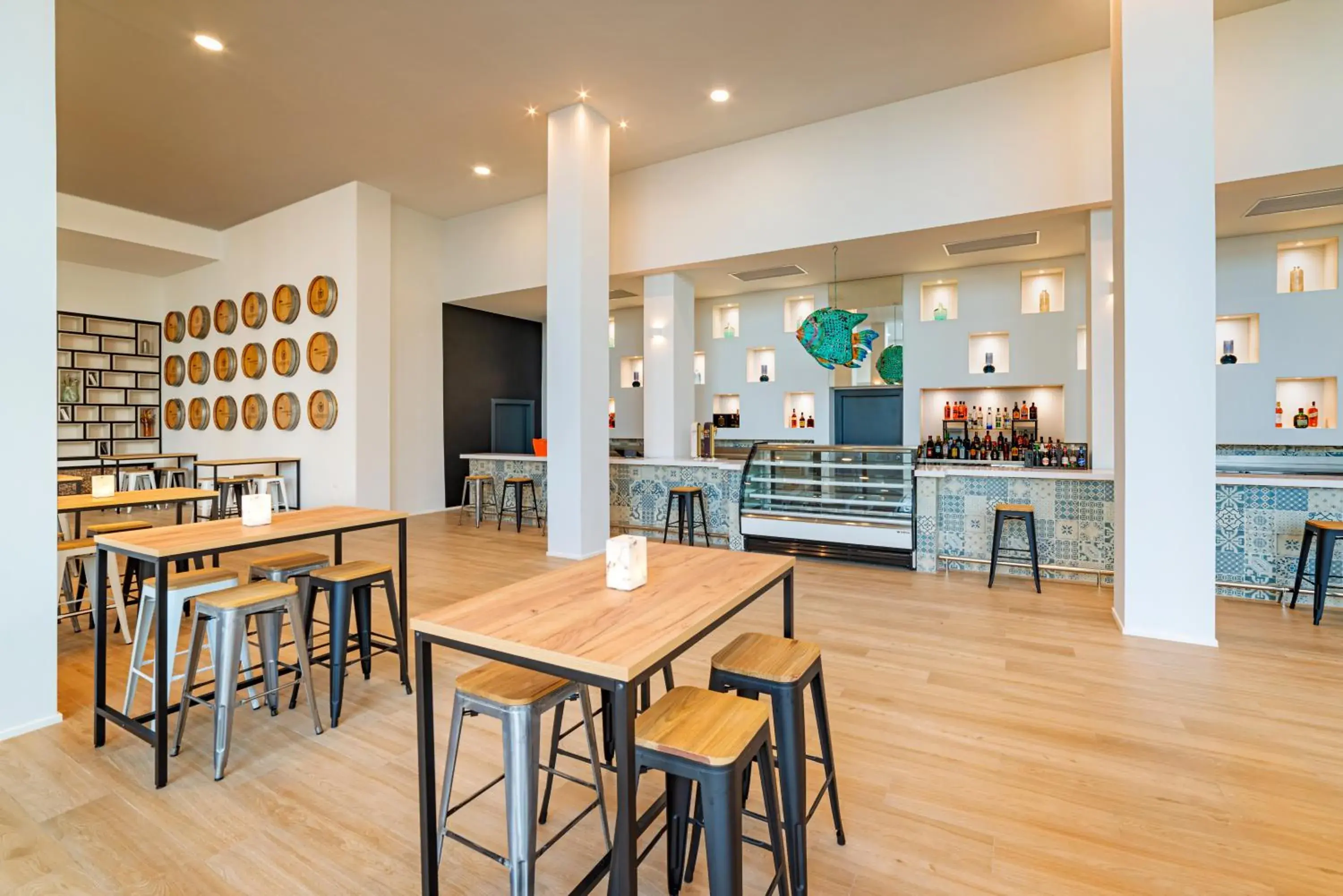 Restaurant/places to eat in Cabogata Beach Hotel Restaurant/places to eat in Cabogata Beach Hotel