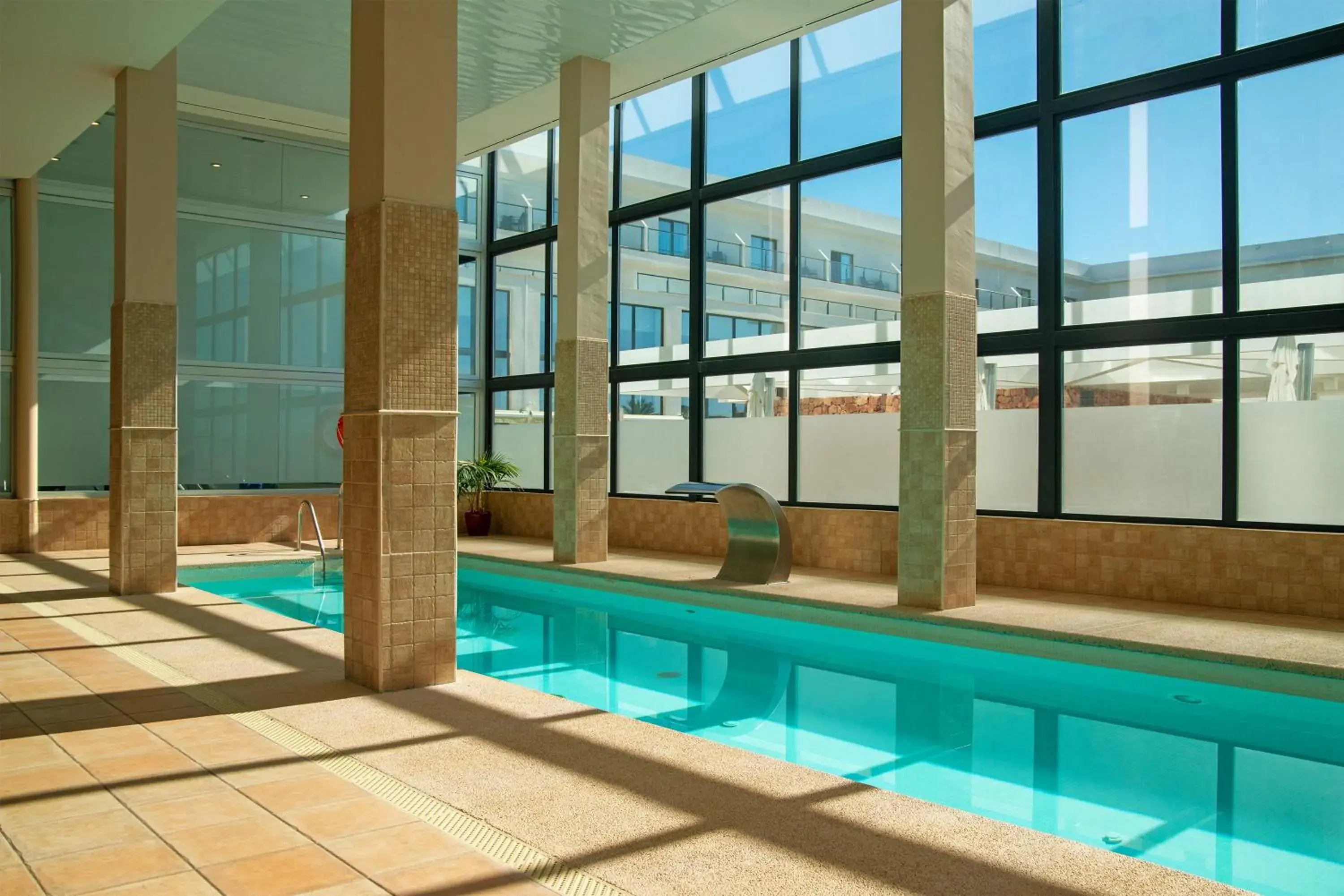 Swimming pool in Cabogata Beach Hotel Swimming pool in Cabogata Beach Hotel