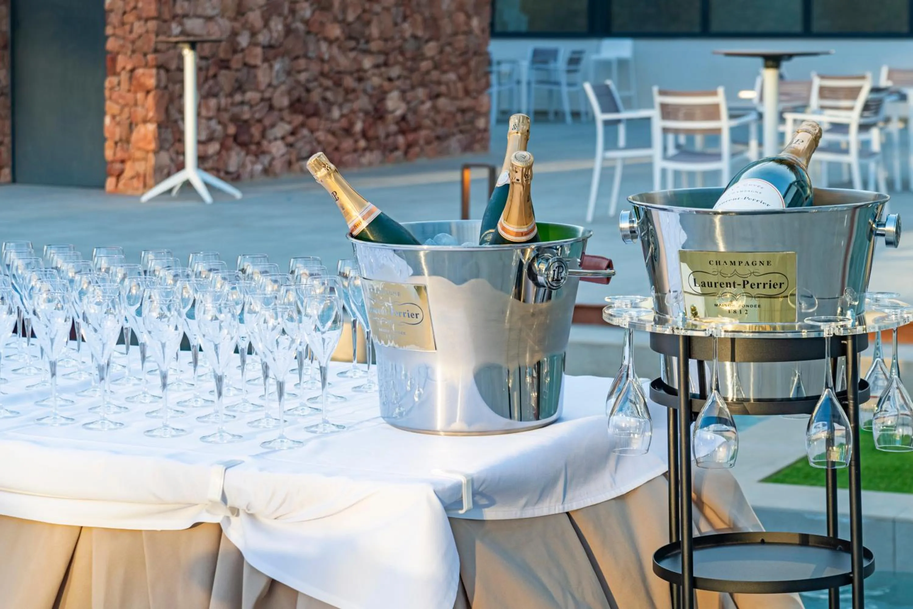 Alcoholic drinks in Cabogata Beach Hotel