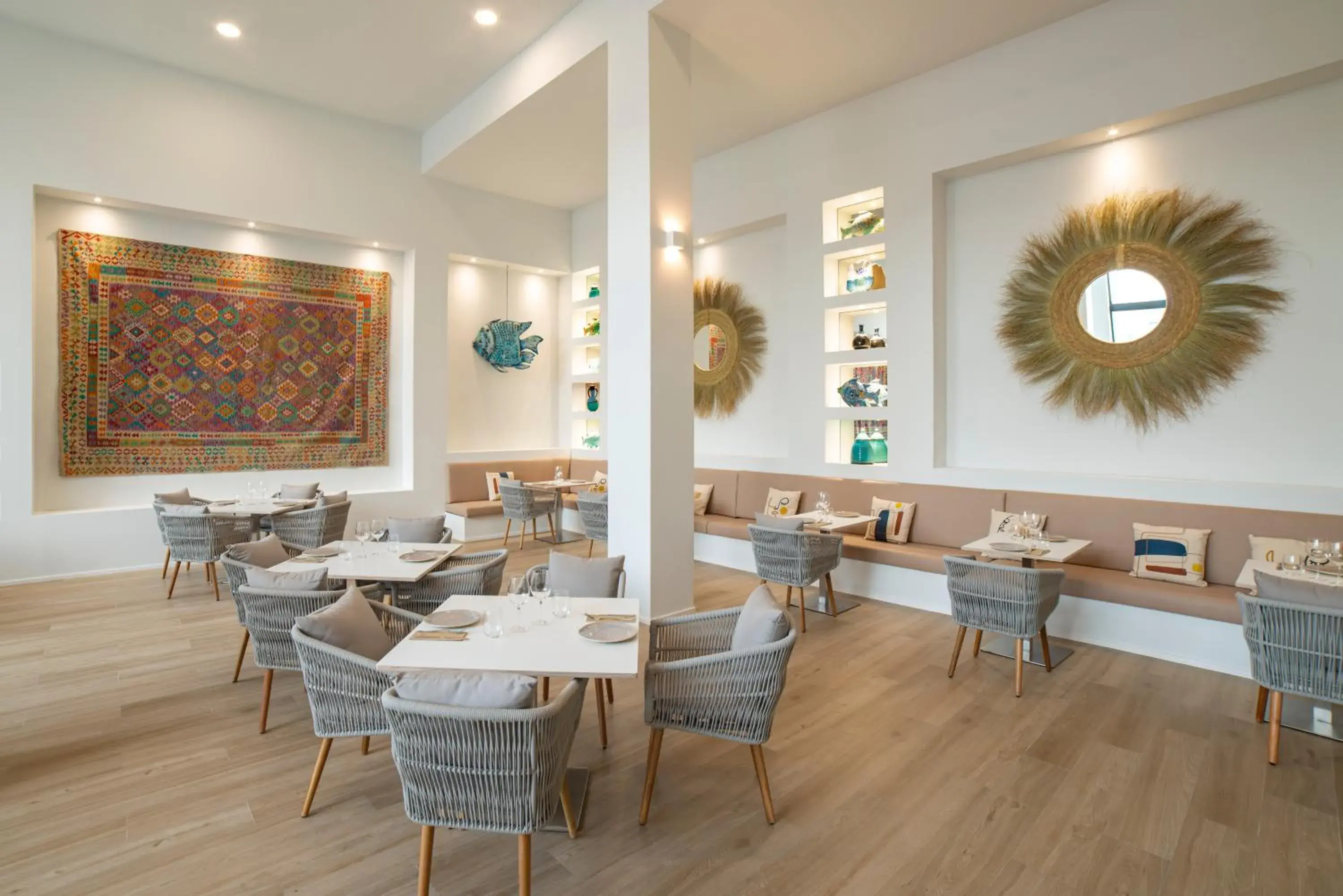 Restaurant/places to eat in Cabogata Beach Hotel Restaurant/places to eat in Cabogata Beach Hotel