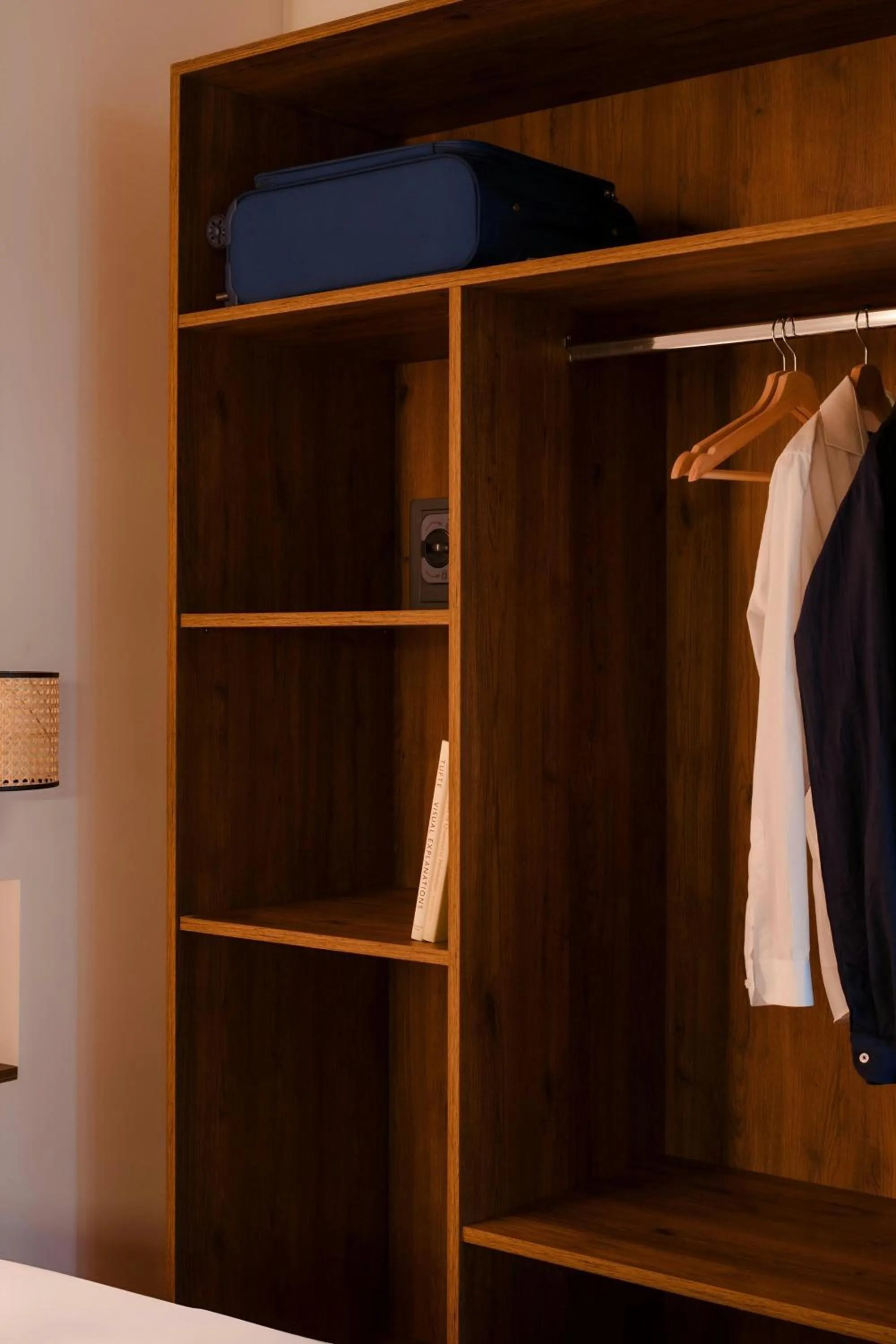 Photo of the whole room in Los Arcos Hotel Gothic Quarter, Sonder by Marriott Bonvoy