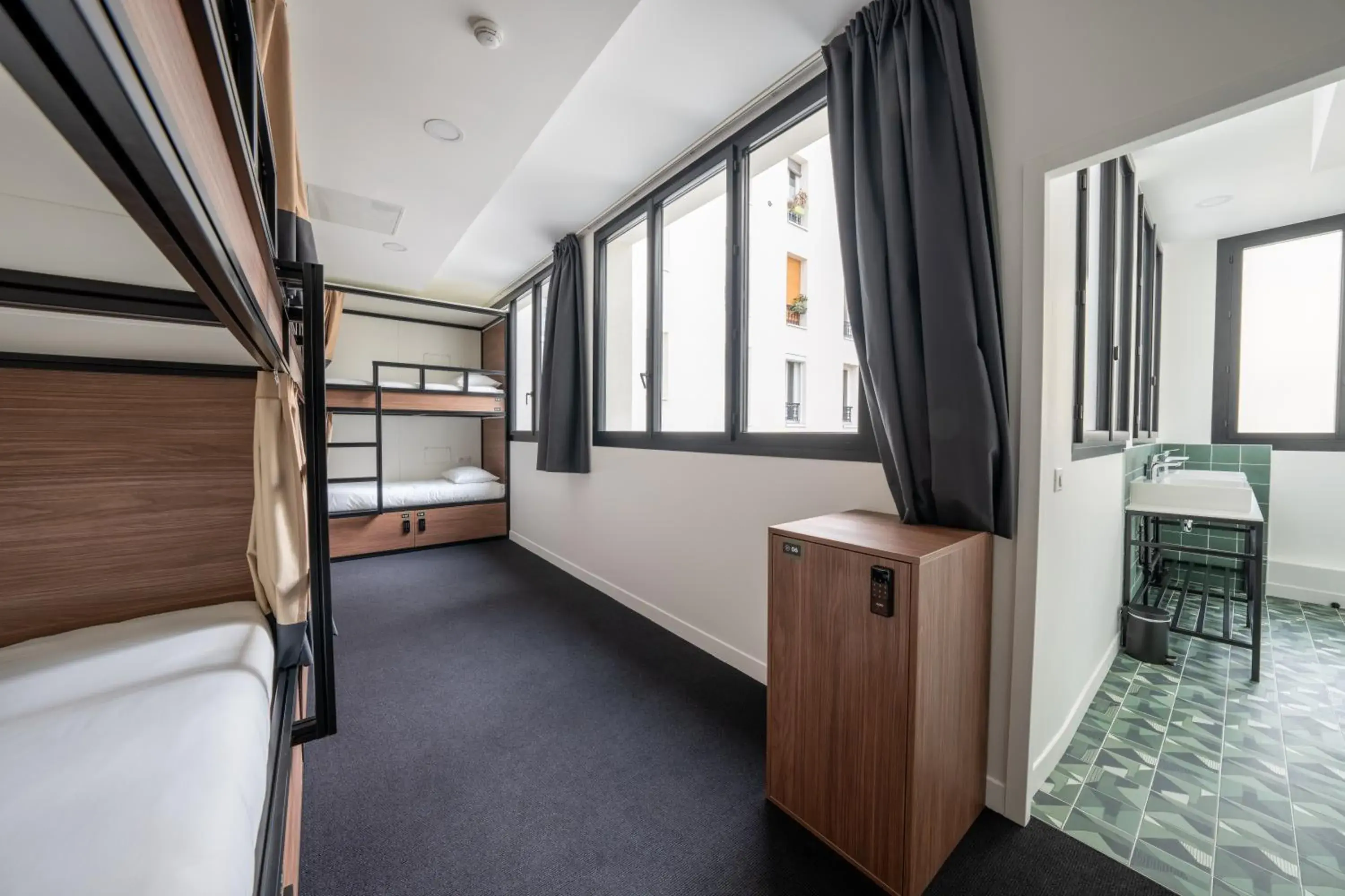 Bed in 8-Bed Mixed Dormitory Room in Beau M Paris Bed in 8-Bed Mixed Dormitory Room in Beau M Paris