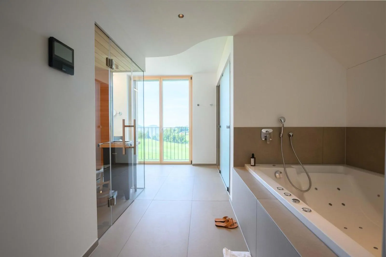 Hot Tub in Stoos Lodge