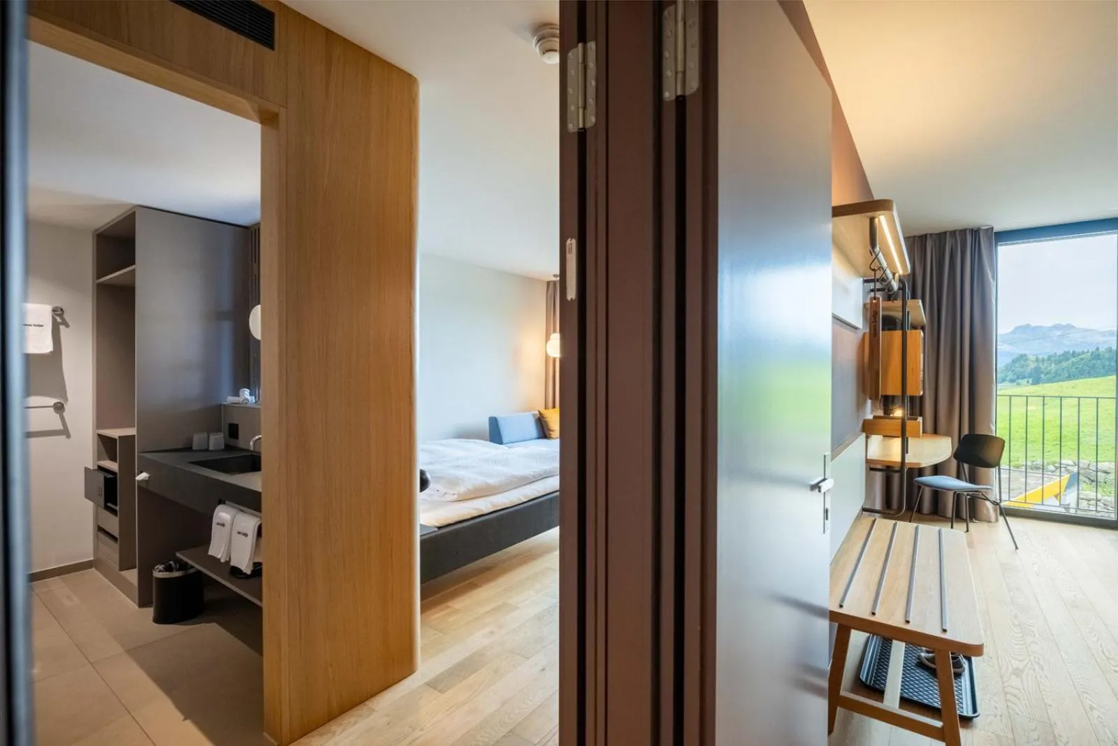 Photo of the whole room in Stoos Lodge