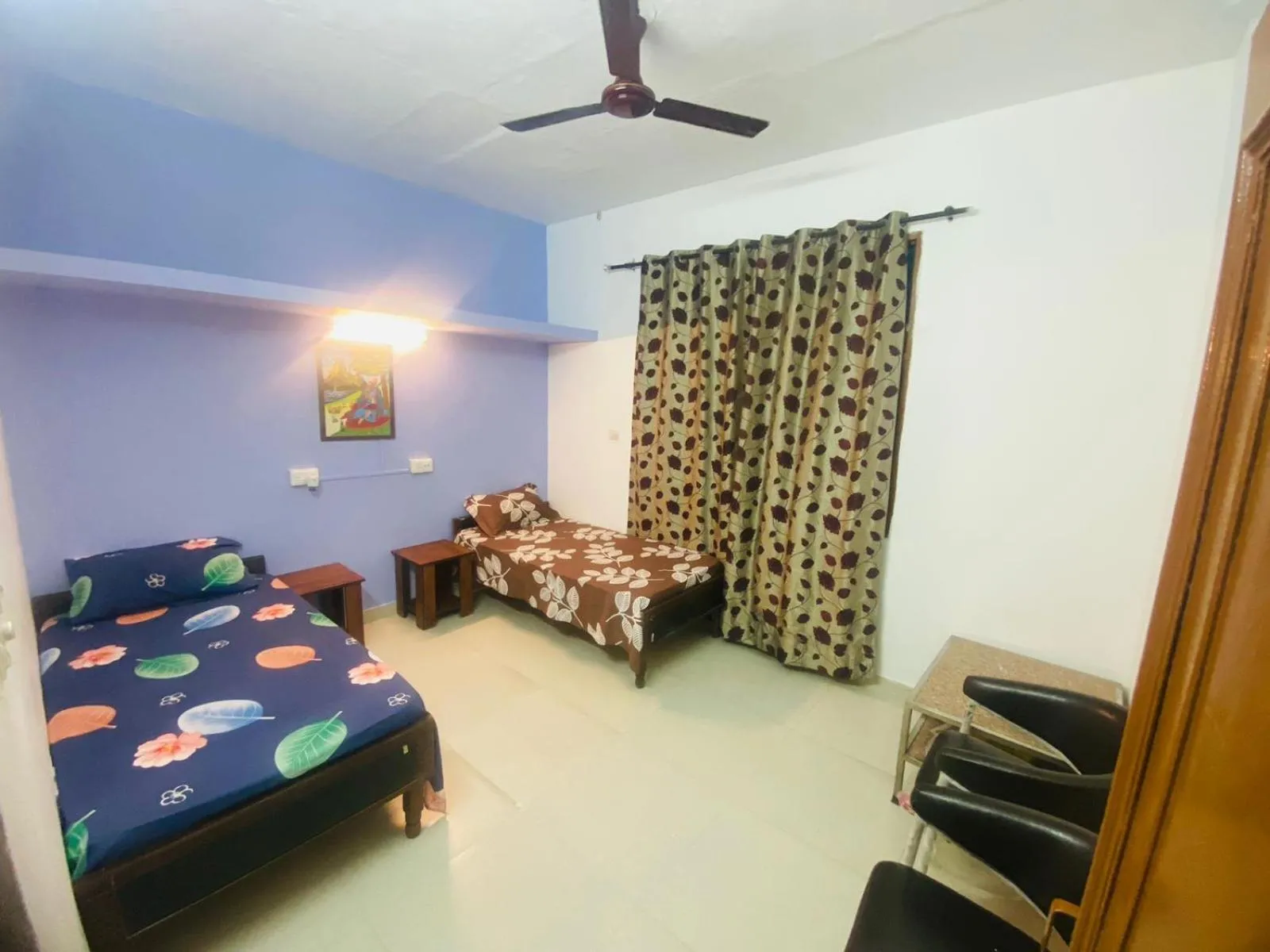 Bed in Negi Lodge Chandigarh