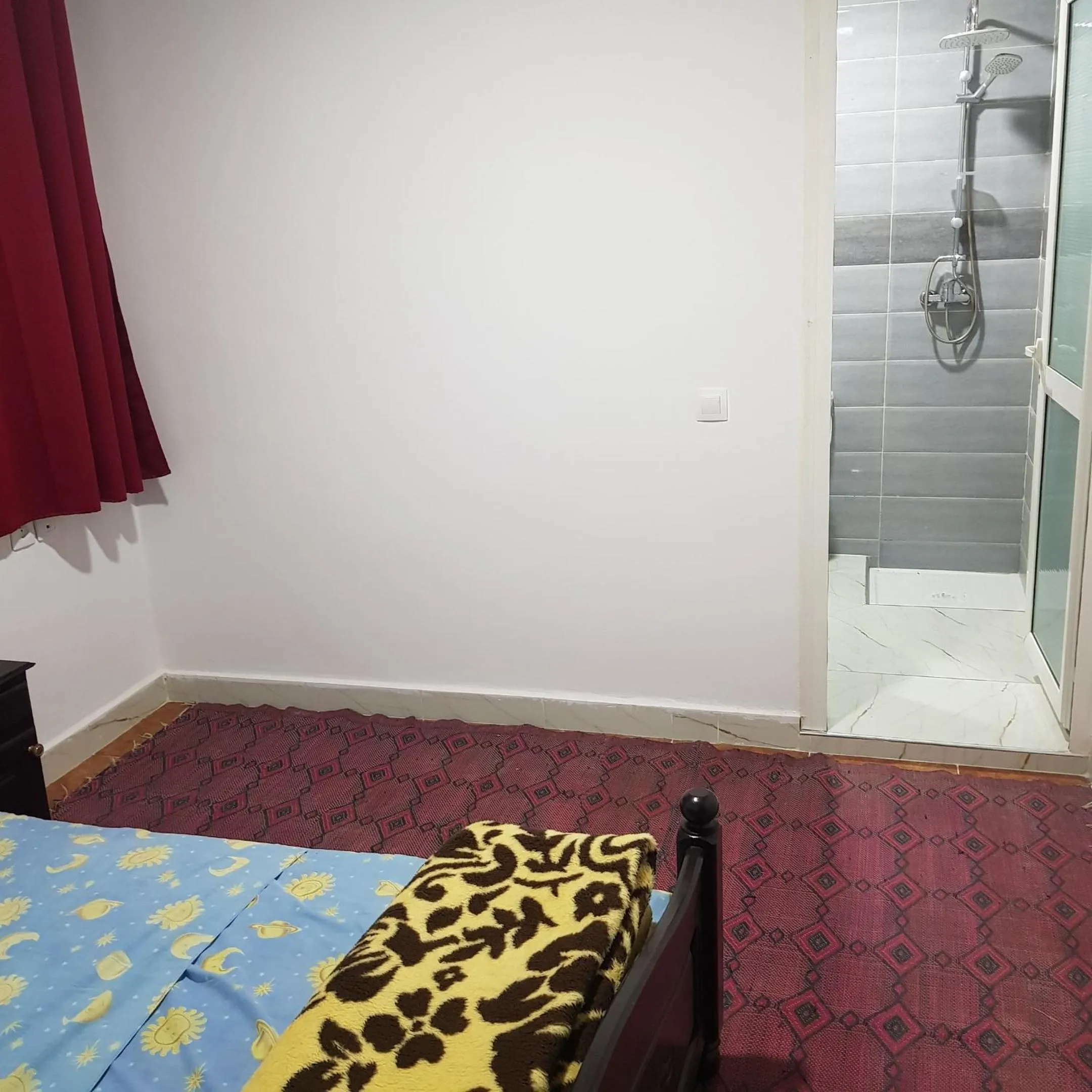 Shower in Hotel camping amtoudi