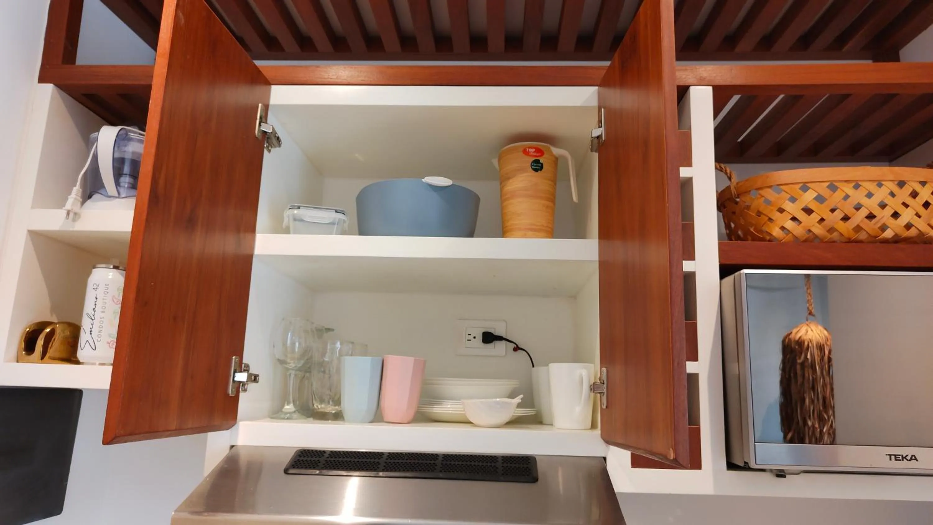 Kitchen or kitchenette in Emiliano 42 Condos Boutique