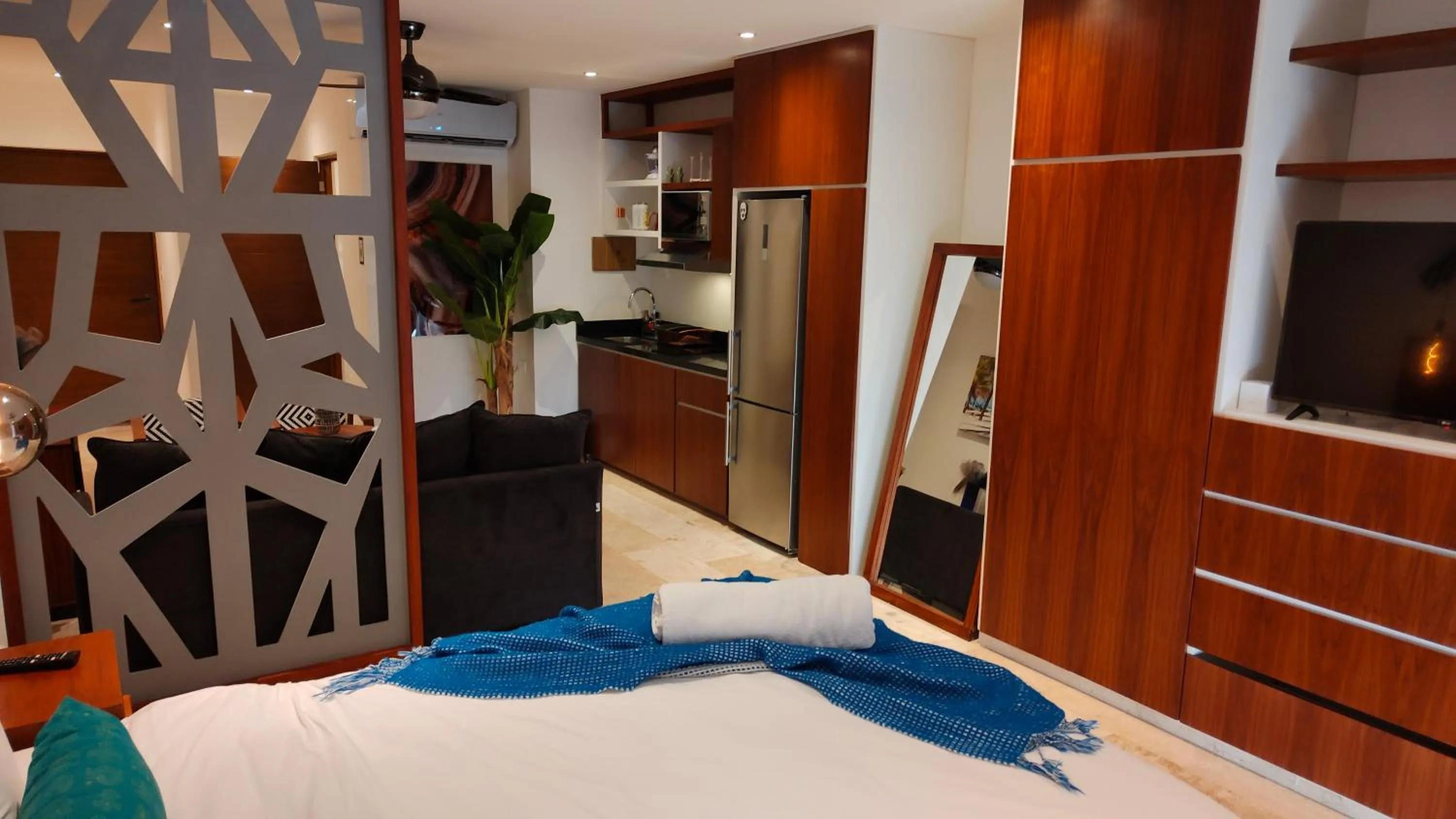 Bed in Emiliano 42 Condos Boutique