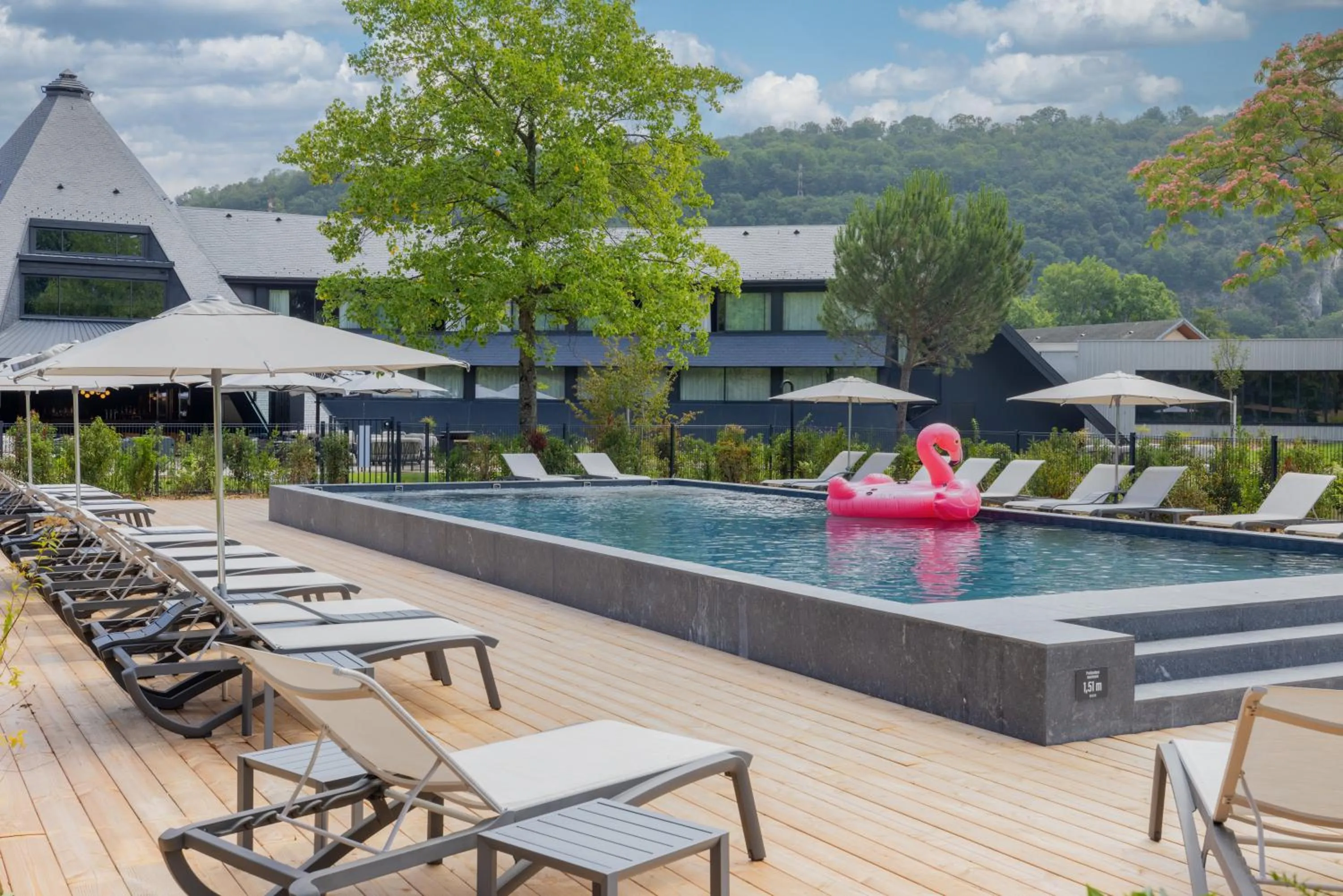 Swimming pool in Miura