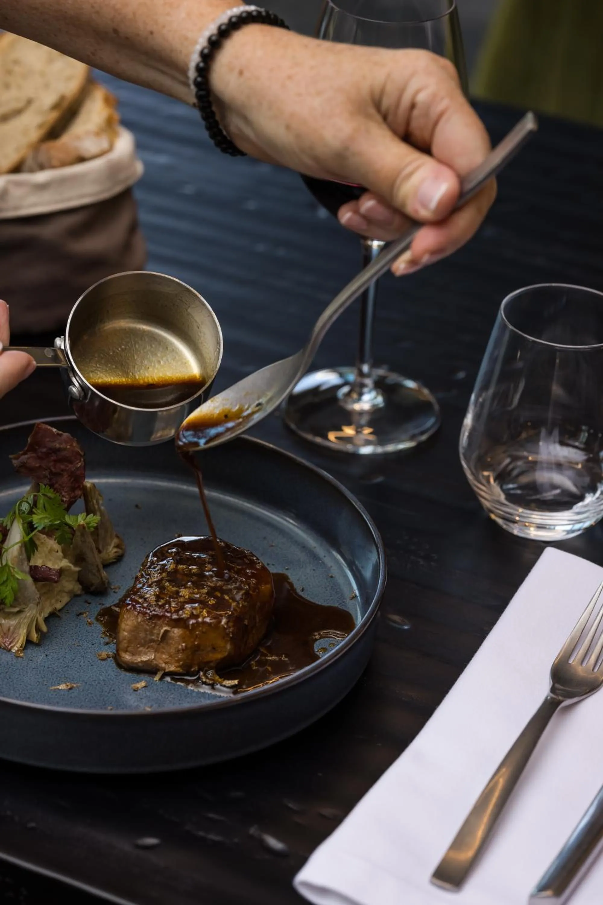 Restaurant/places to eat in Miura