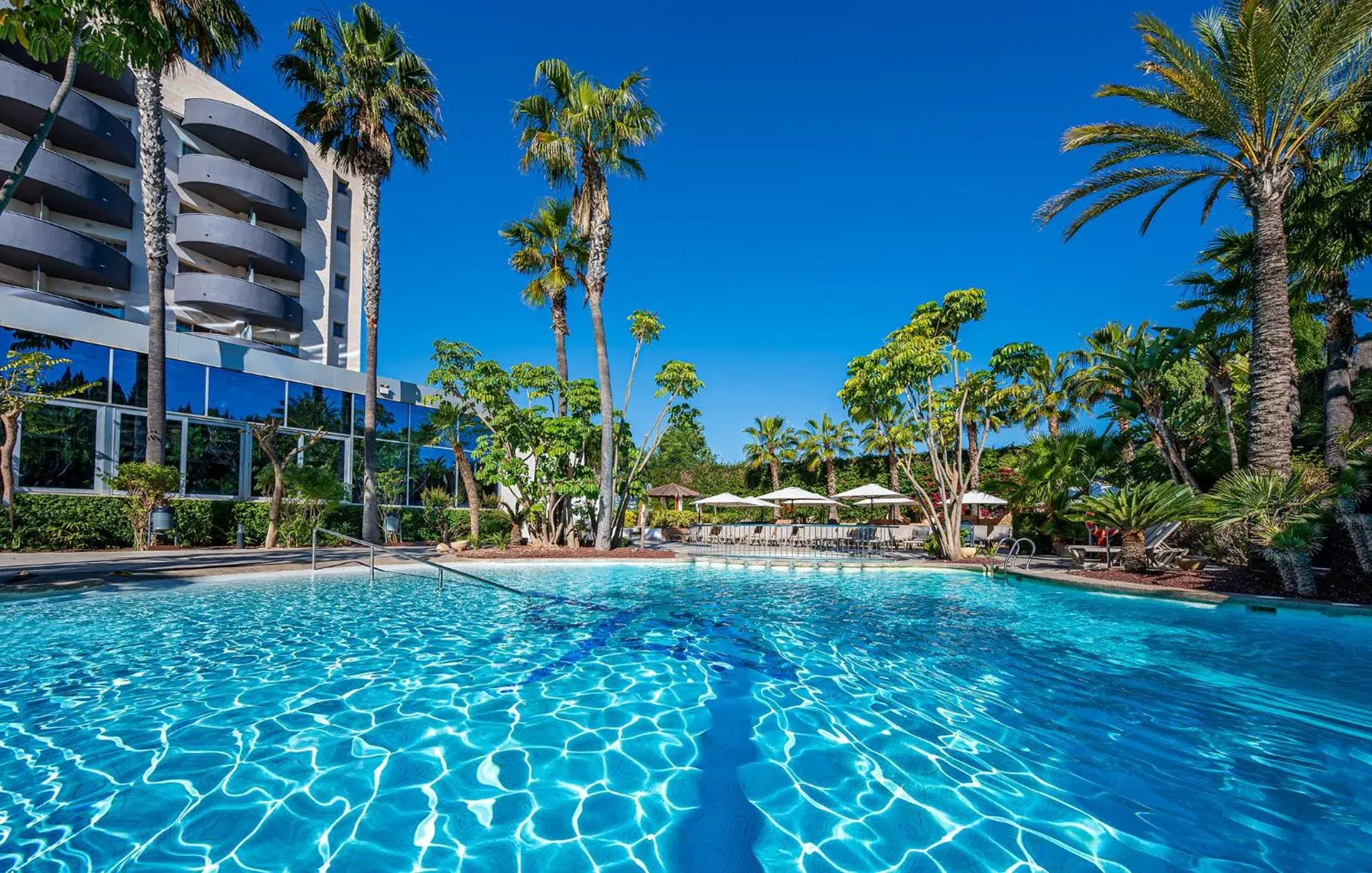 Swimming pool in Albir Playa Hotel & Spa Swimming pool in Albir Playa Hotel & Spa