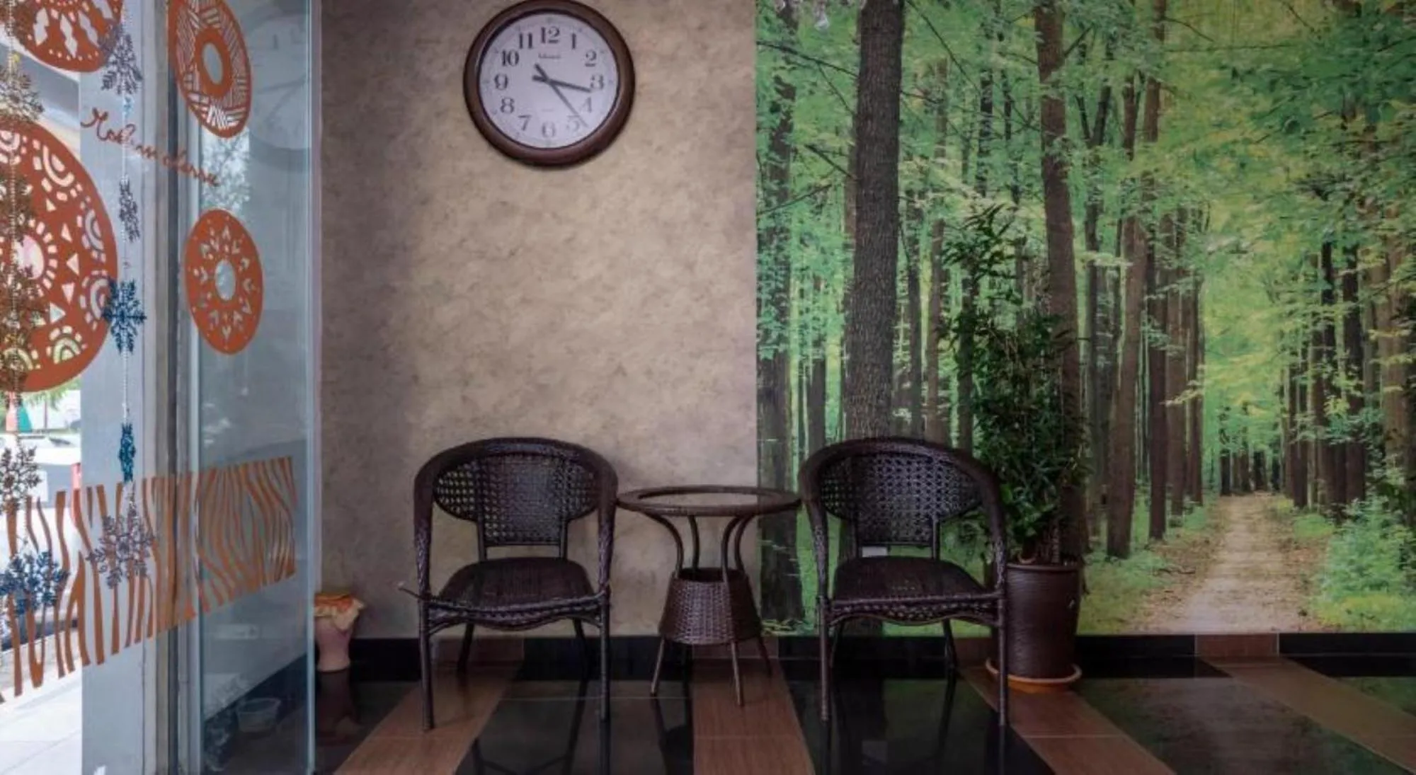 Lobby or reception in D'Pinetrees Hotel