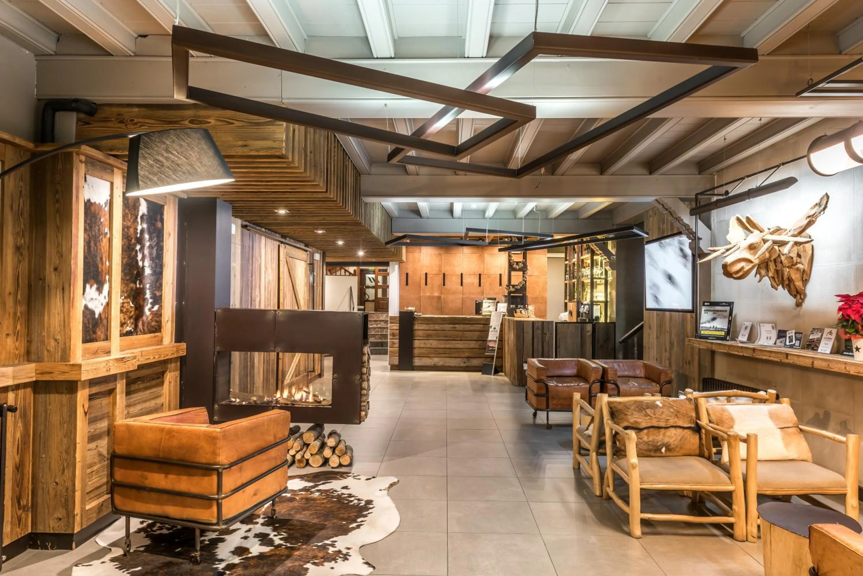 Lobby or reception in Riu Nere Mountain Hotel