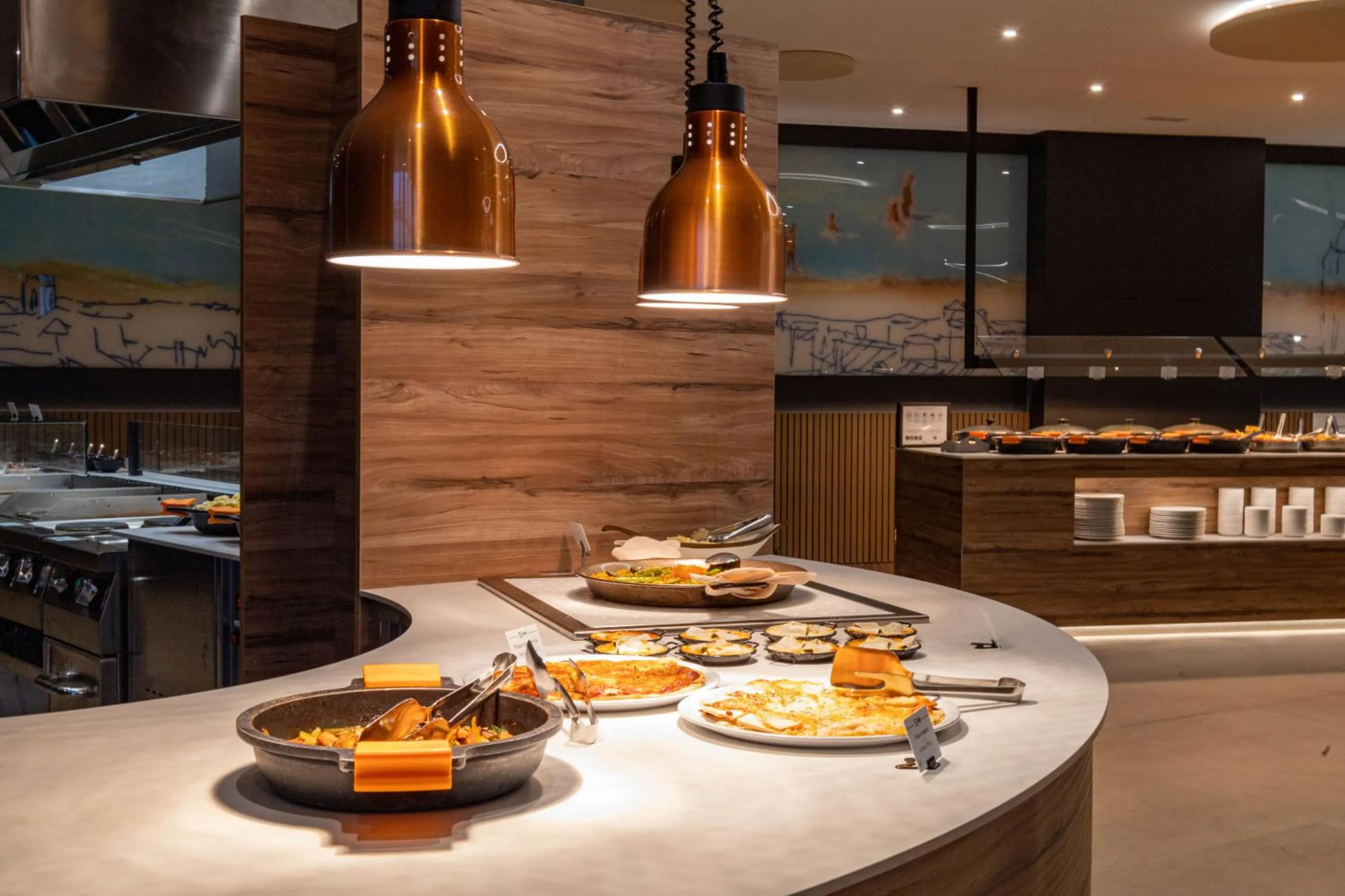 Restaurant/places to eat in Seth Port Ciutadella