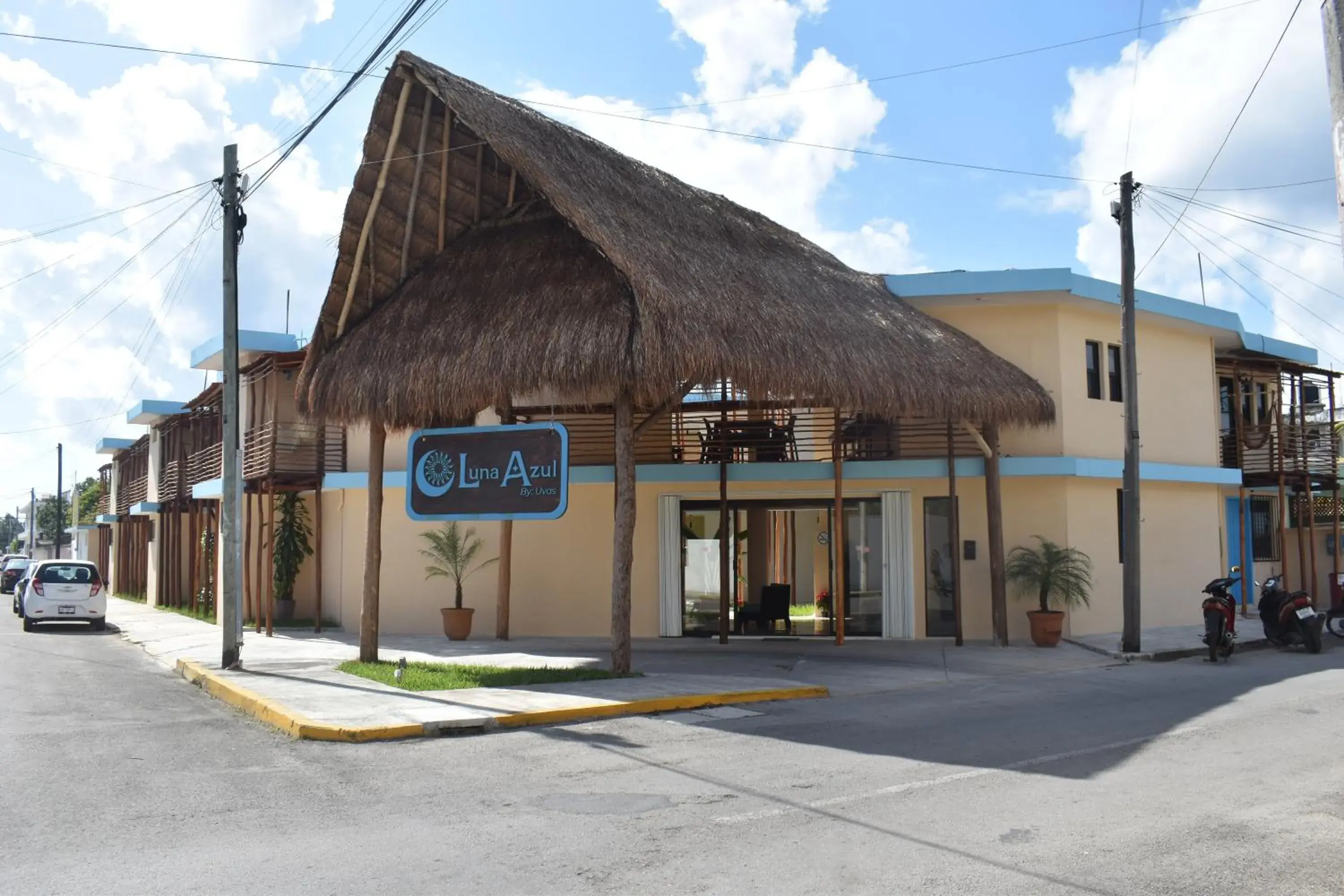 Property building in LUNA AZUL BY UVAS Property building in LUNA AZUL BY UVAS