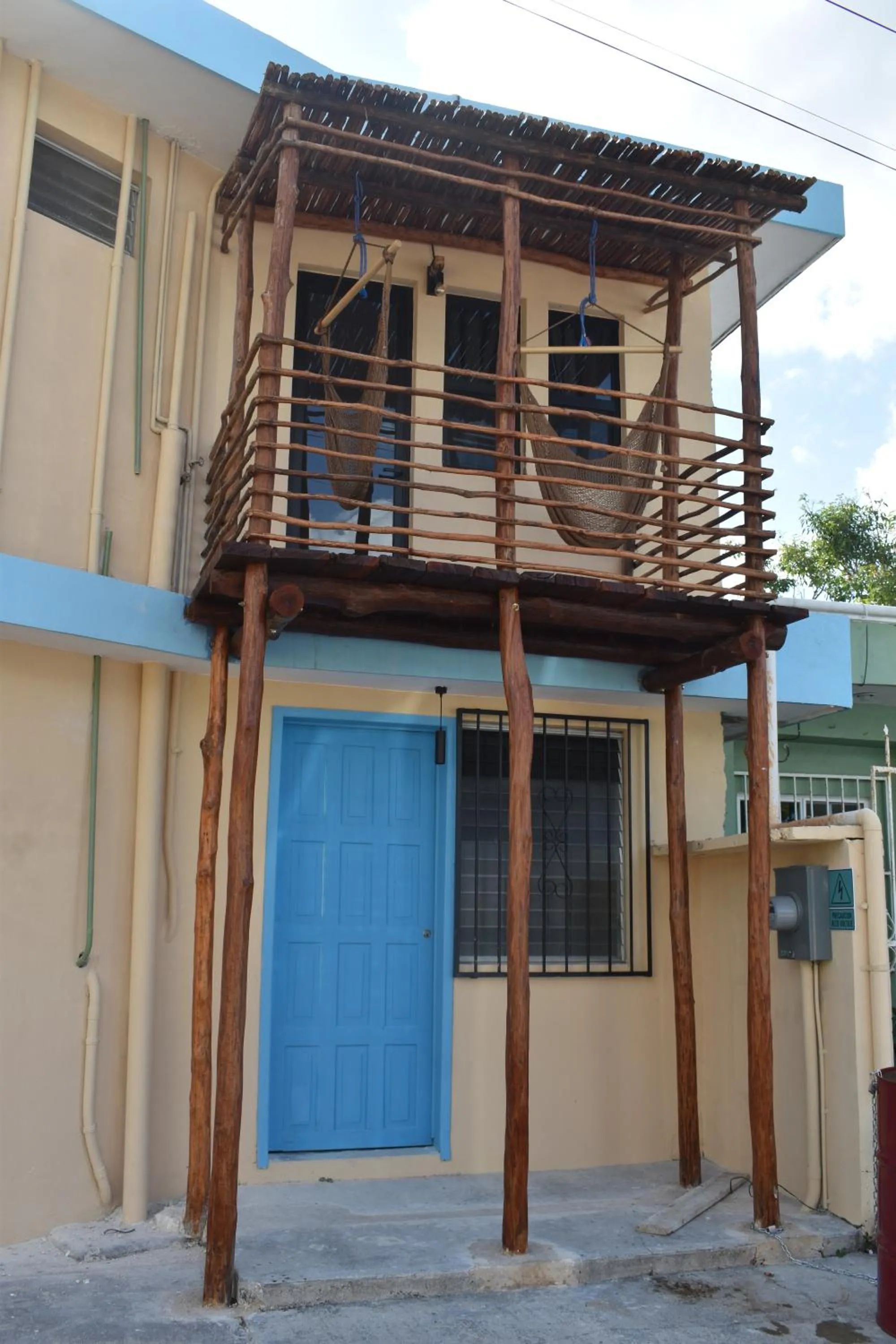Balcony/Terrace in LUNA AZUL BY UVAS