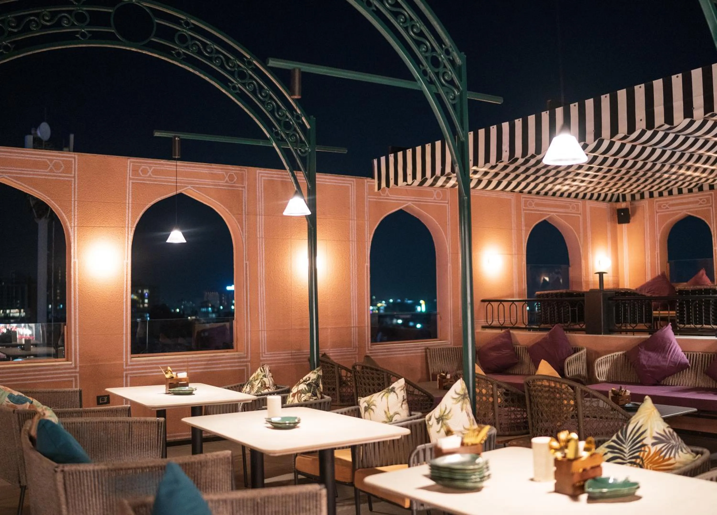 Restaurant/places to eat in Bur'Dera - a Boutique Luxury Hotel