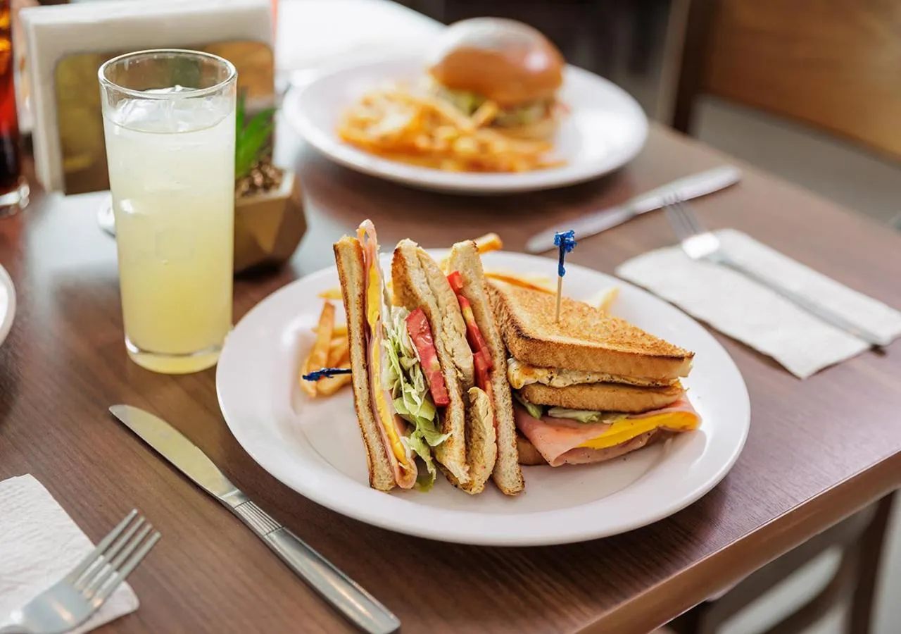 Restaurant/places to eat in Hotel México Plaza Celaya