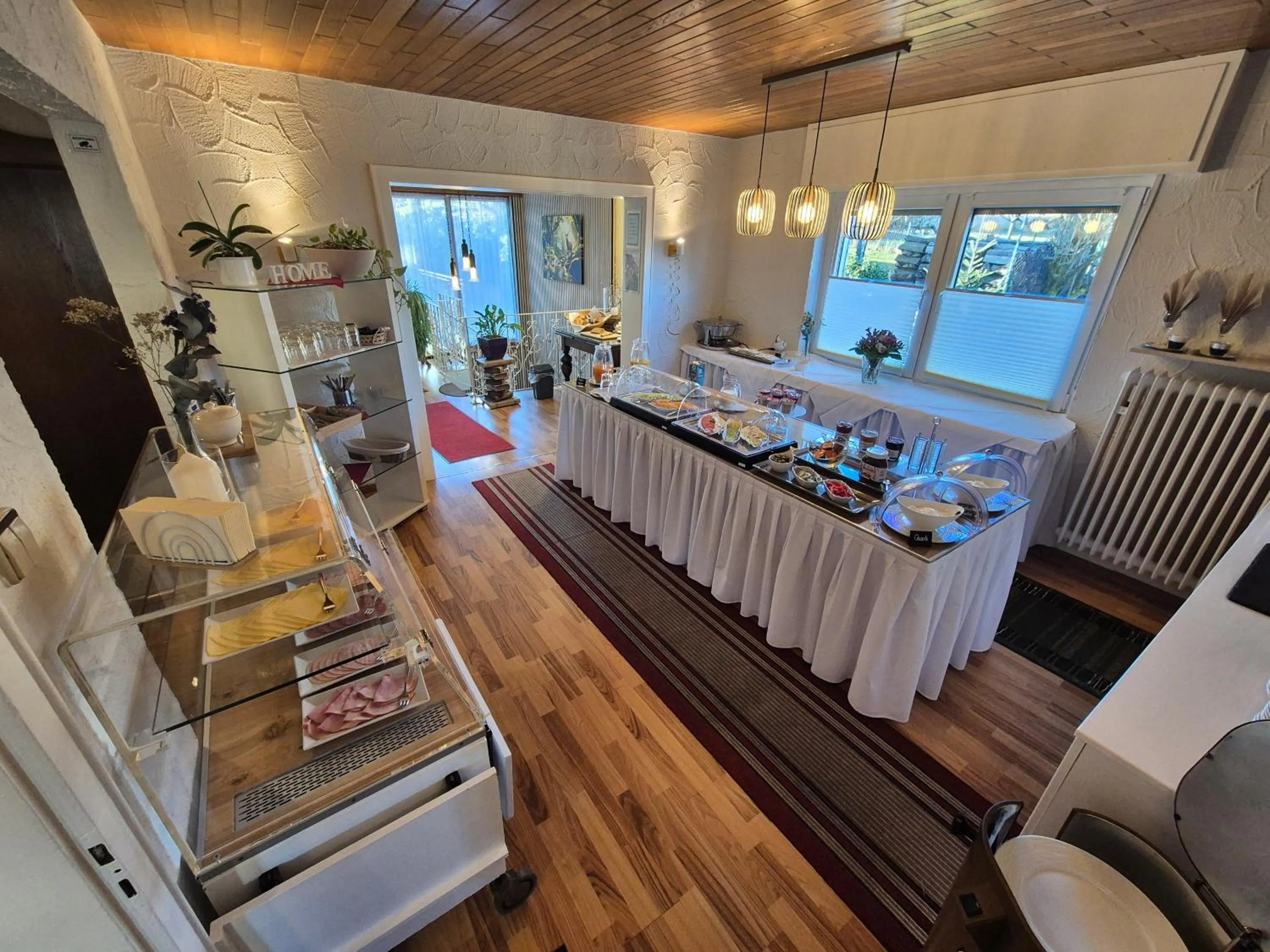 Breakfast in Hotel Schönblick