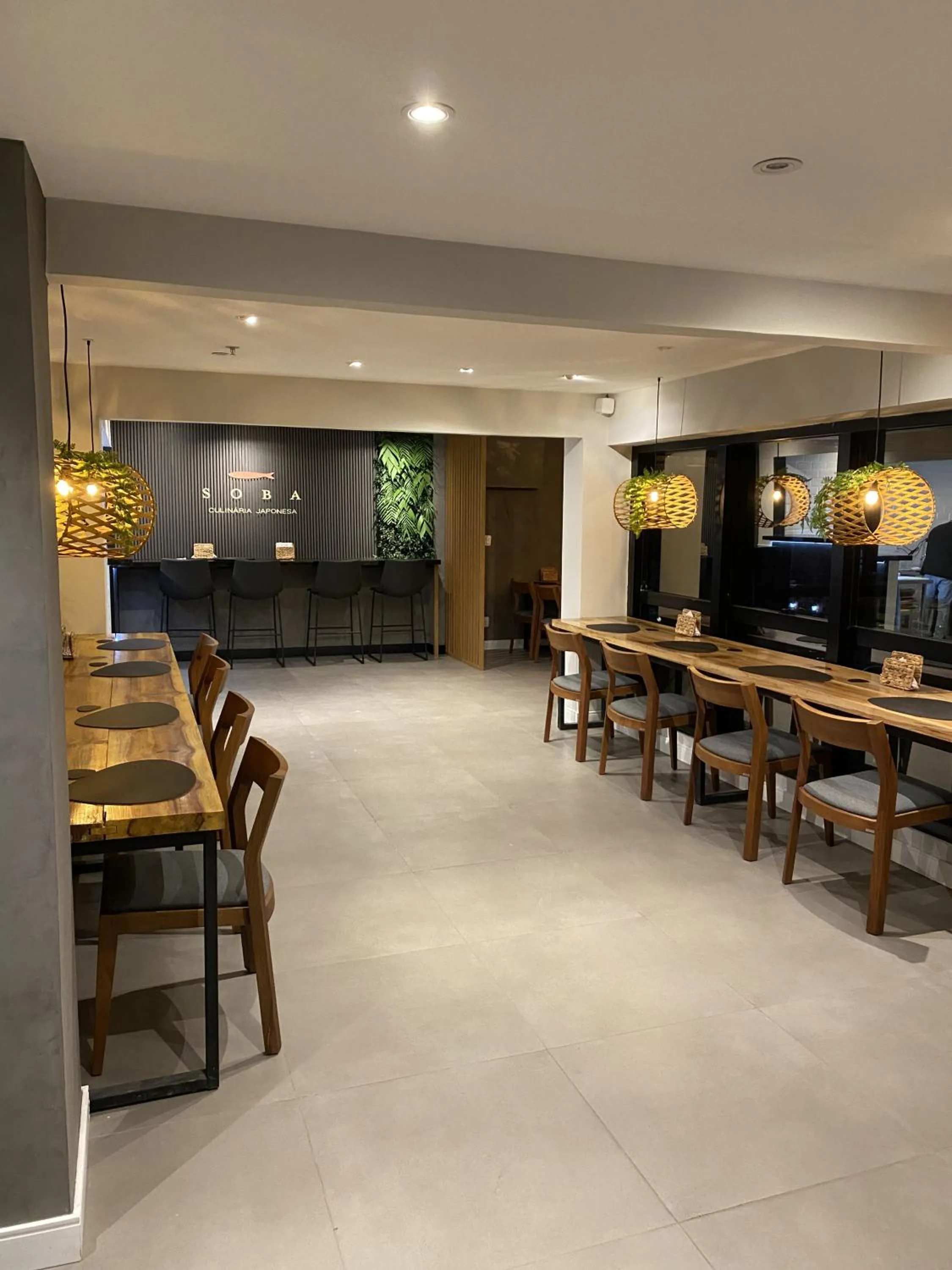 Restaurant/places to eat in Kastel Petrópolis