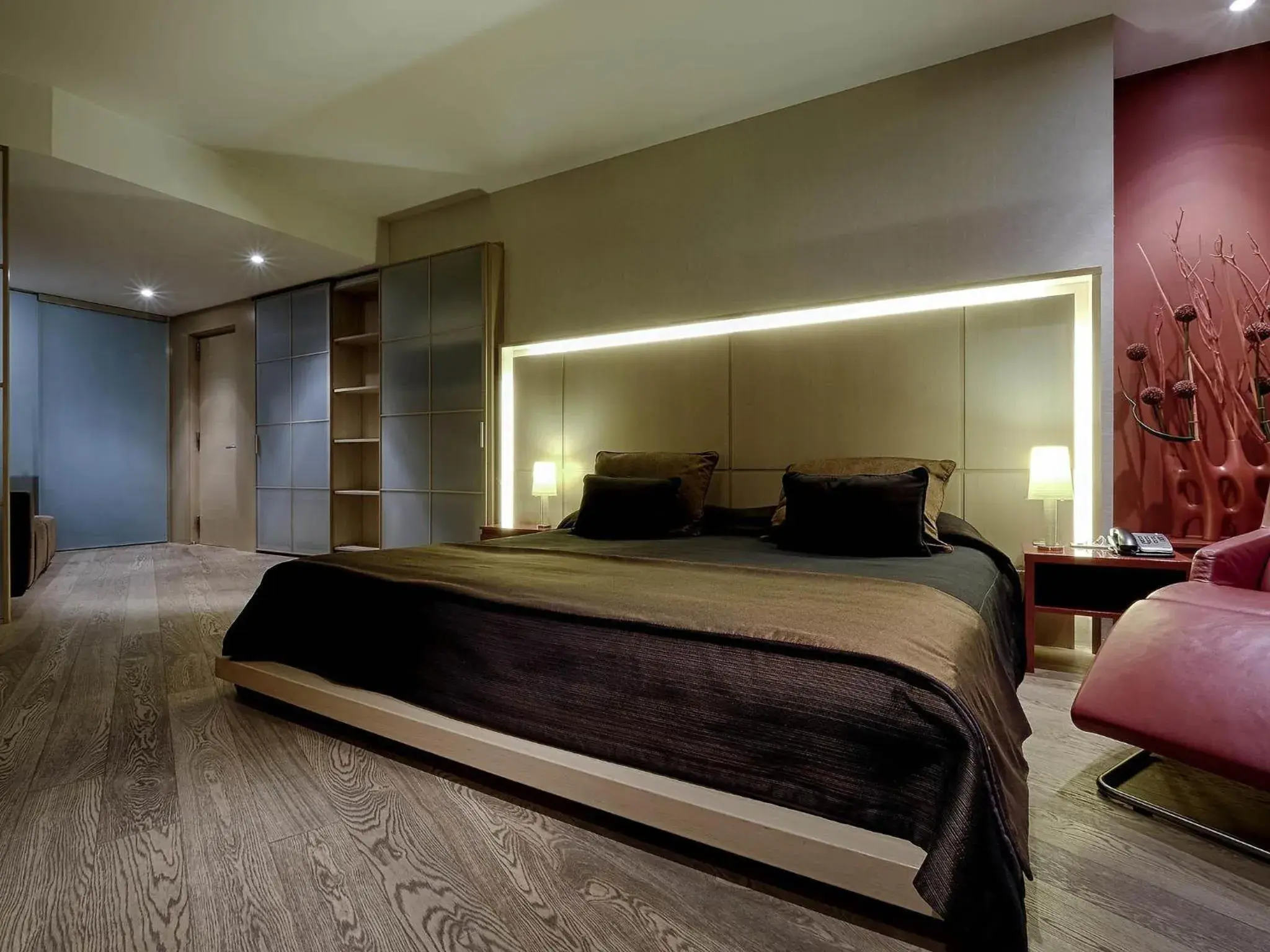 Bedroom, Bed in Sofitel Barcelona Skipper Bedroom, Bed in Sofitel Barcelona Skipper