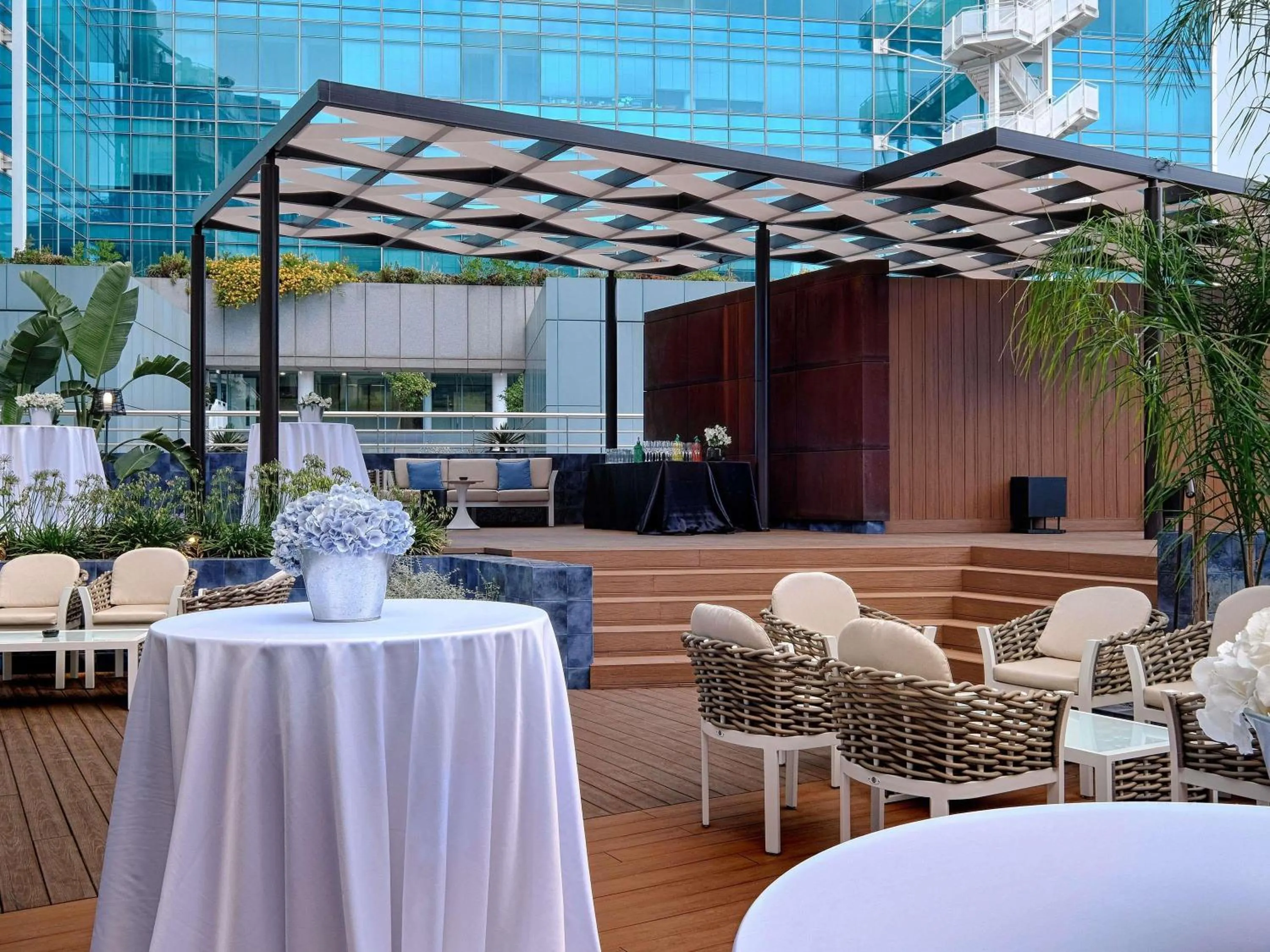 wedding in Sofitel Barcelona Skipper