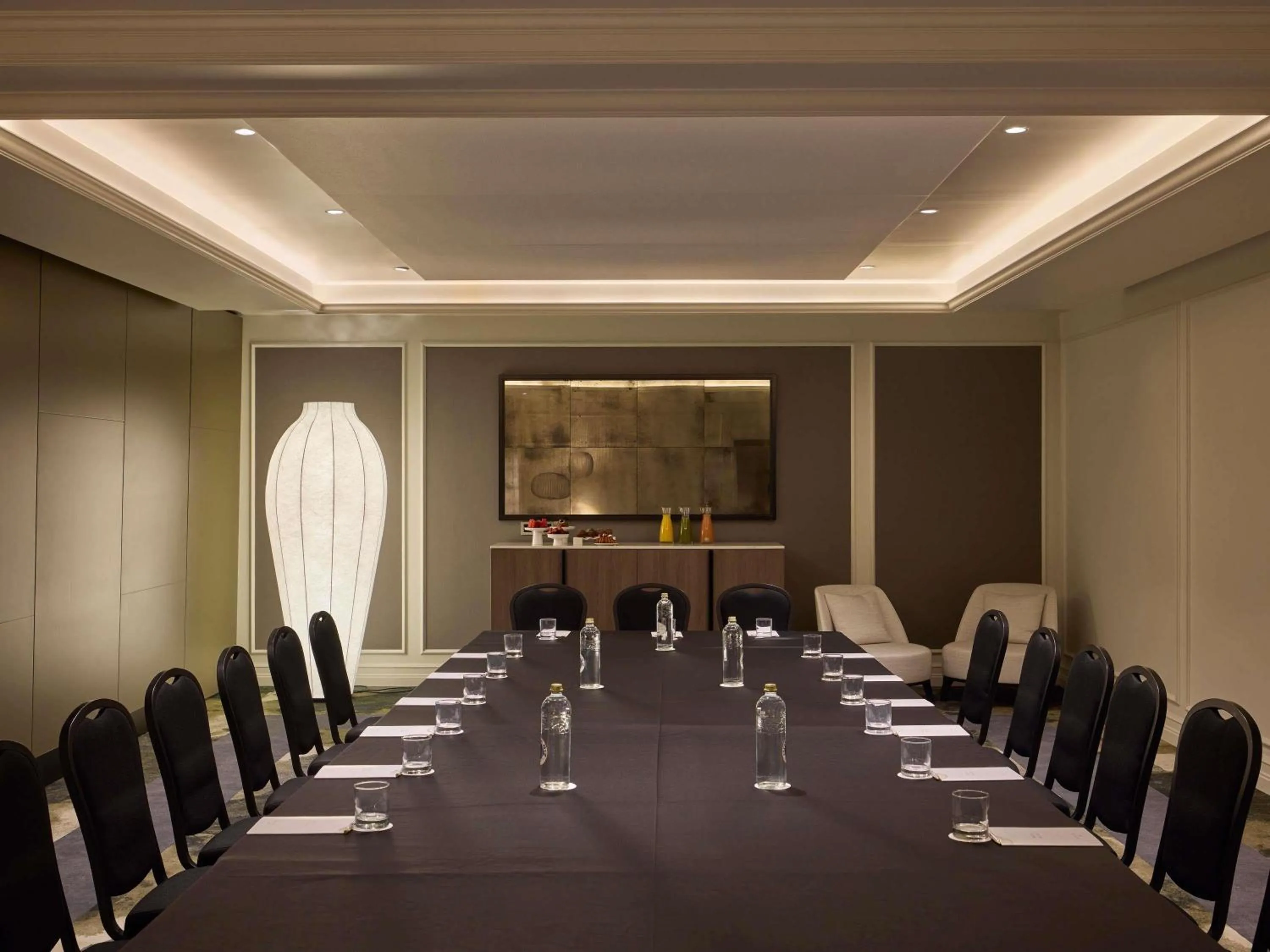 Meeting/conference room in Sofitel Barcelona Skipper