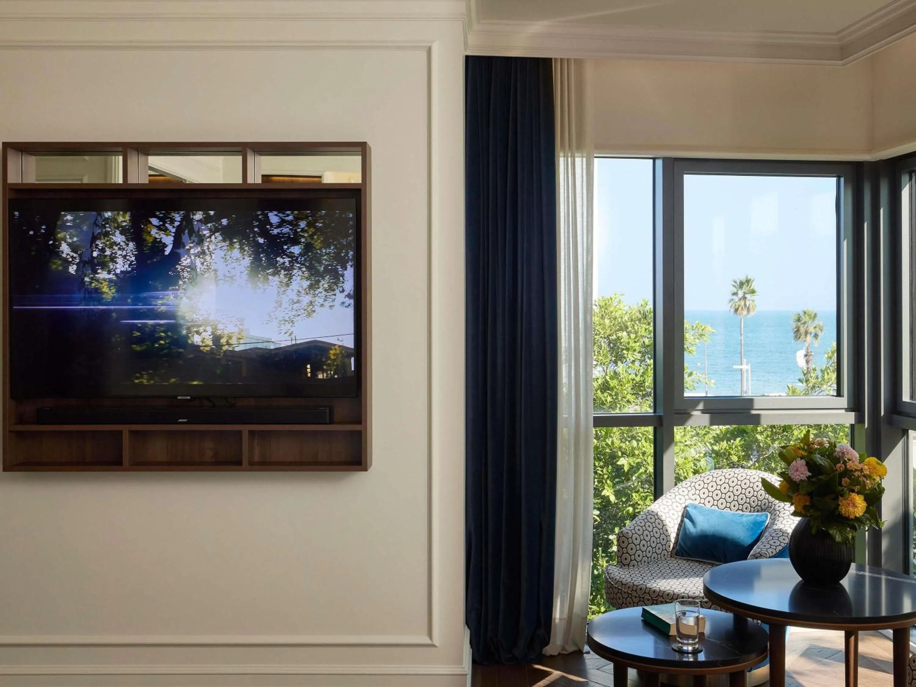 Bedroom in Sofitel Barcelona Skipper