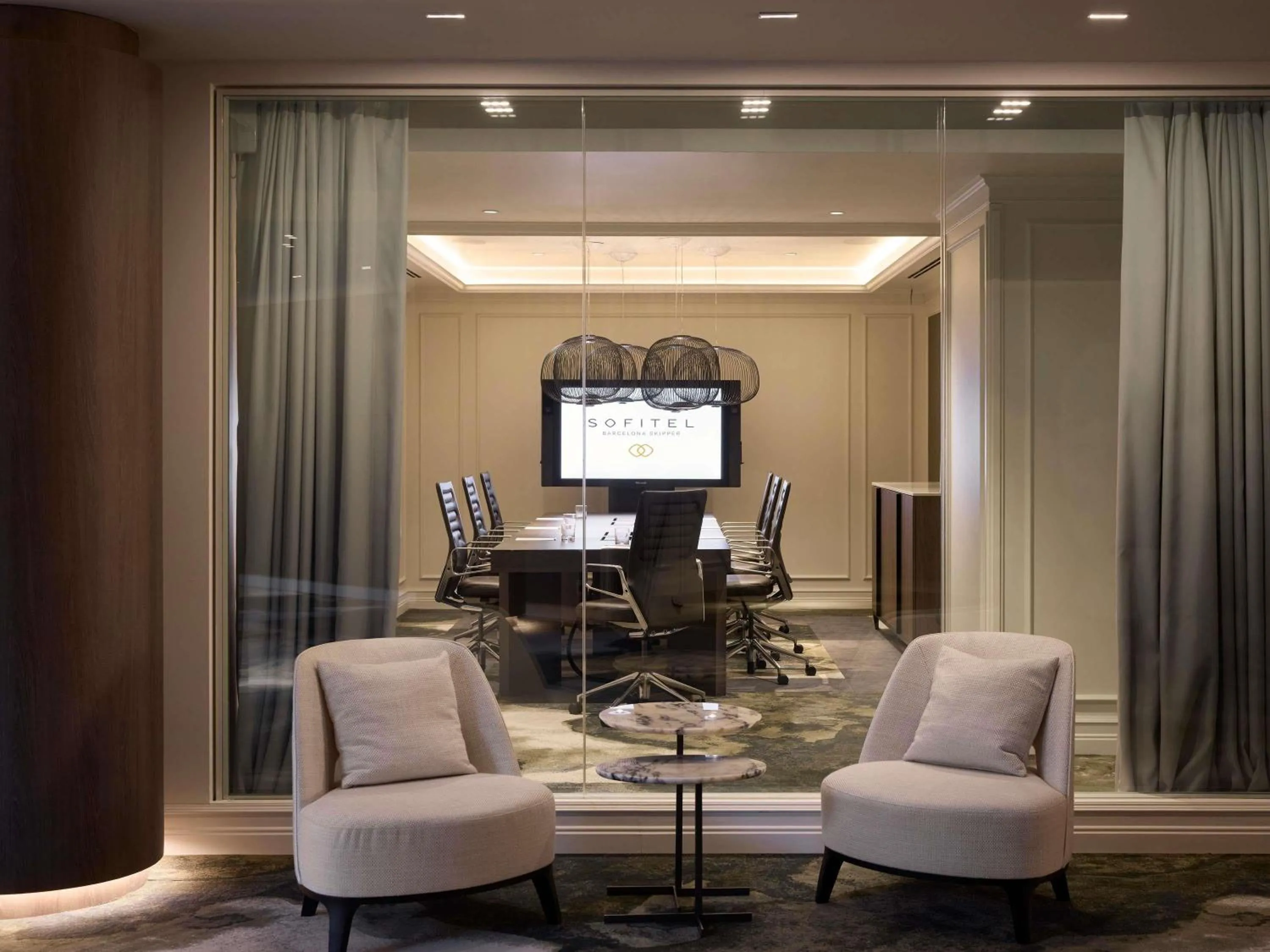 Meeting/conference room in Sofitel Barcelona Skipper